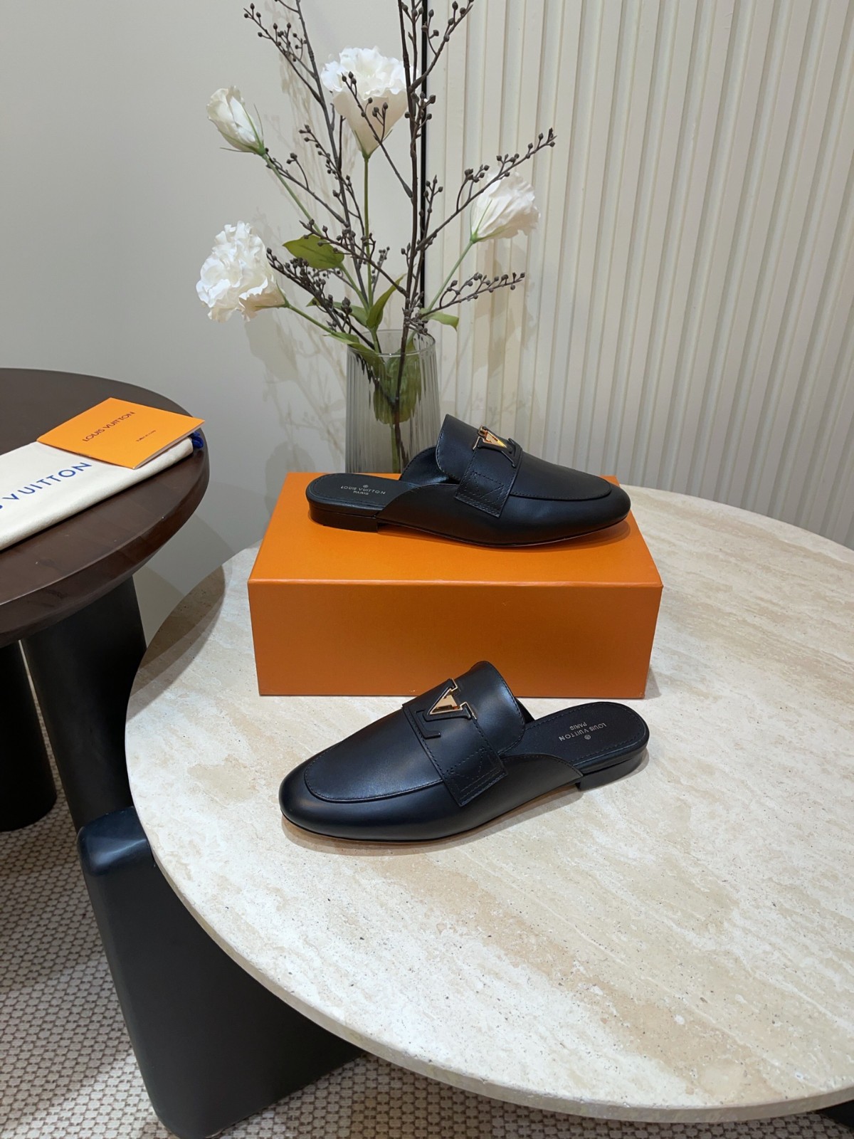 016 016#001-LV-shoes-01-2025SS