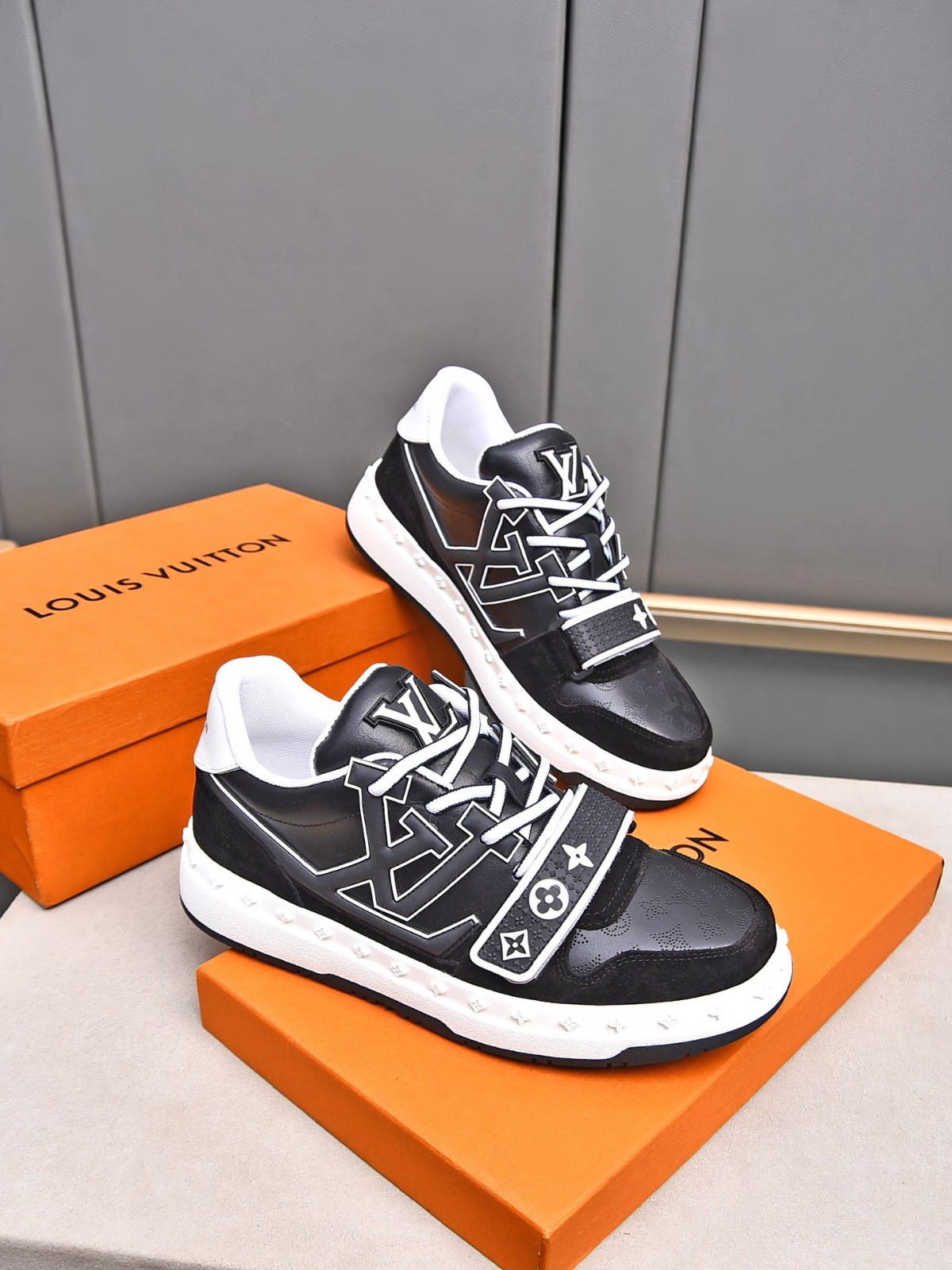 013 013#001-LV-shoes-01-2025SS