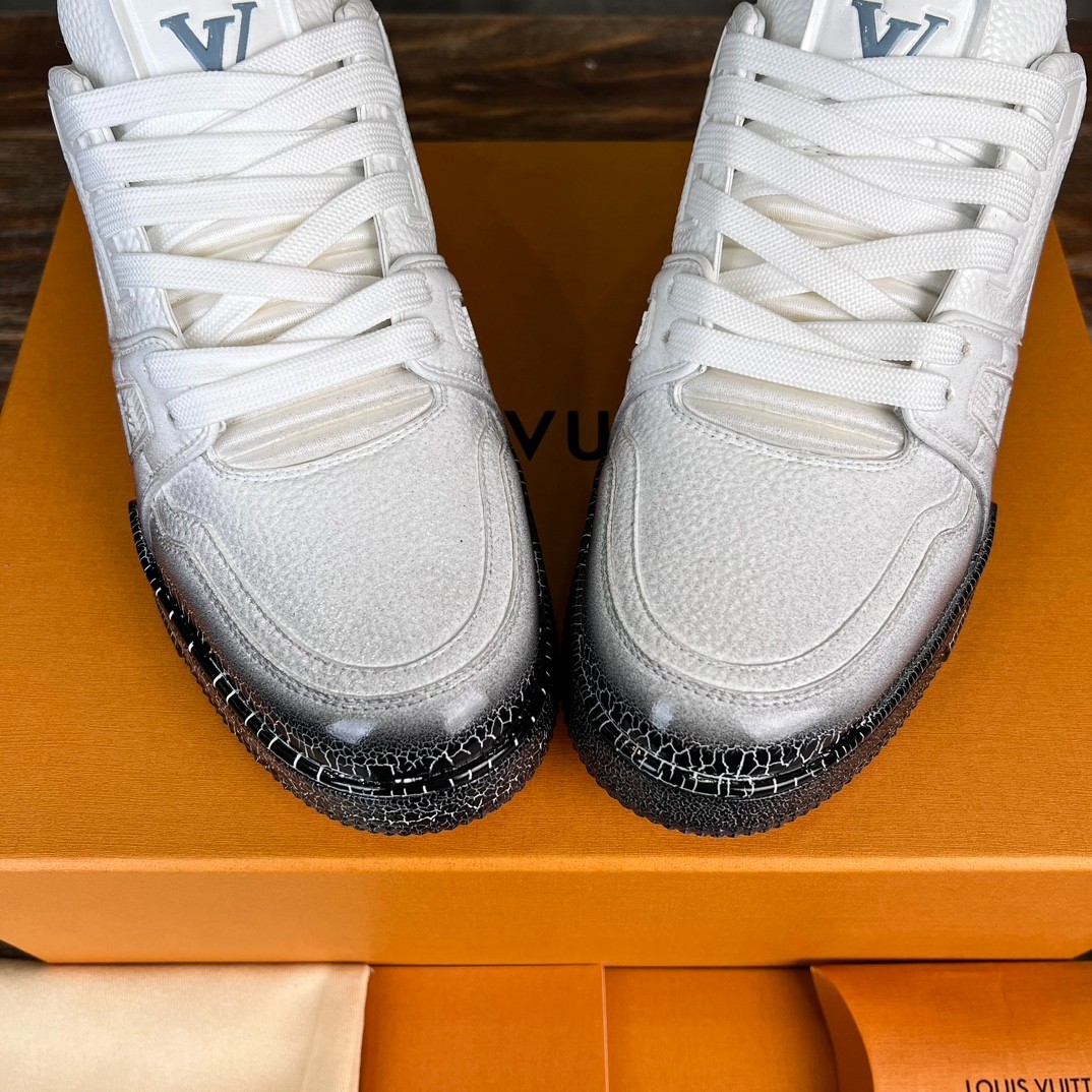 010 010#001-LV-shoes-01-2025SS