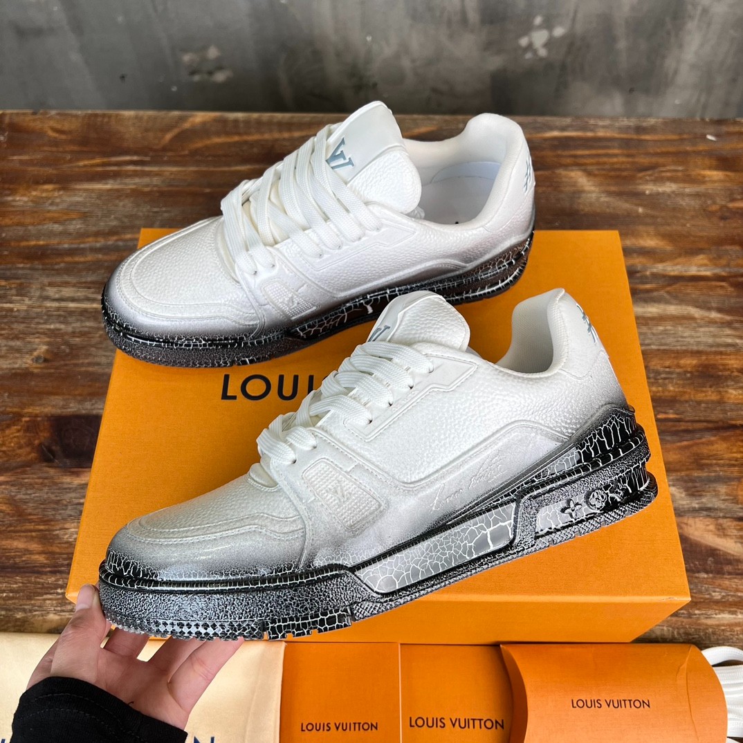 010 010#001-LV-shoes-01-2025SS