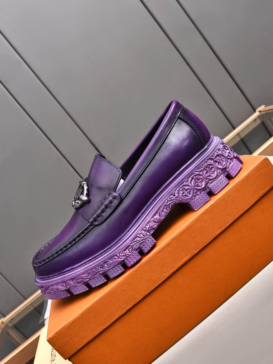 009 009#001-LV-shoes-01-2025SS