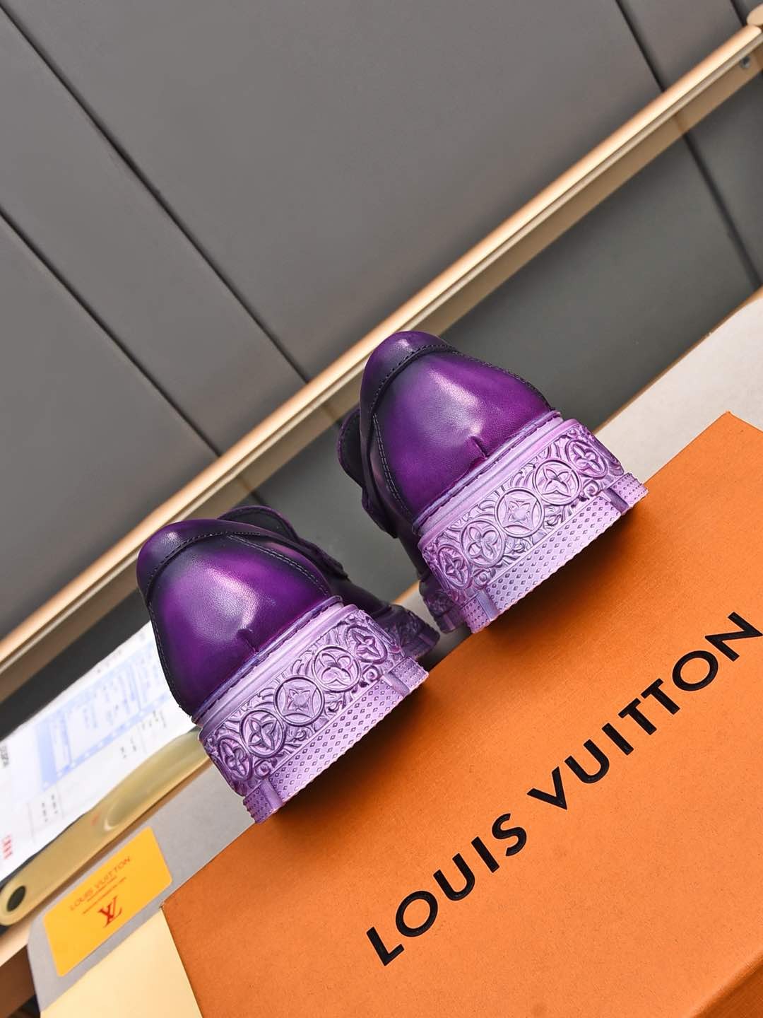 009 009#001-LV-shoes-01-2025SS