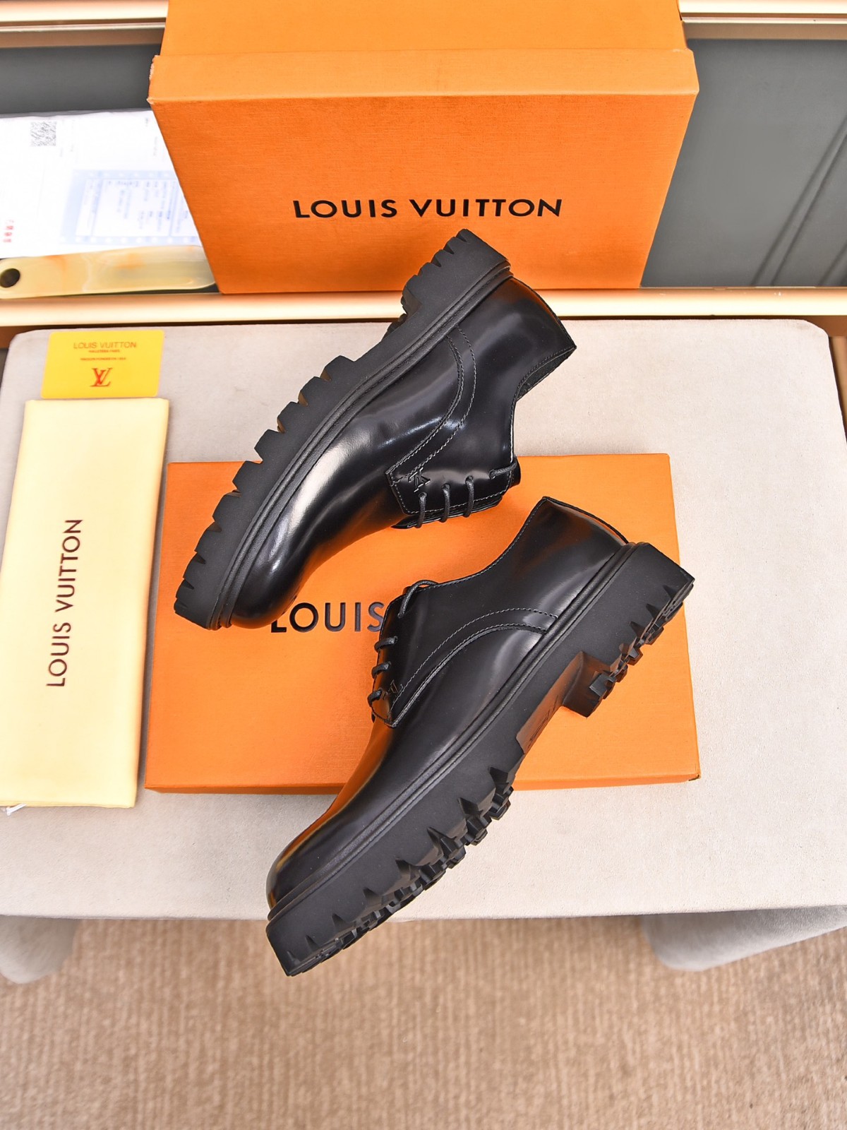 007 007#001-LV-shoes-01-2025SS