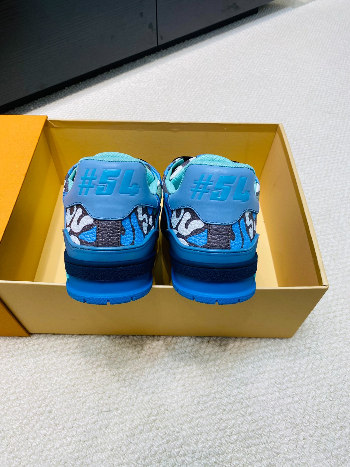 006 006#001-LV-shoes-01-2025SS