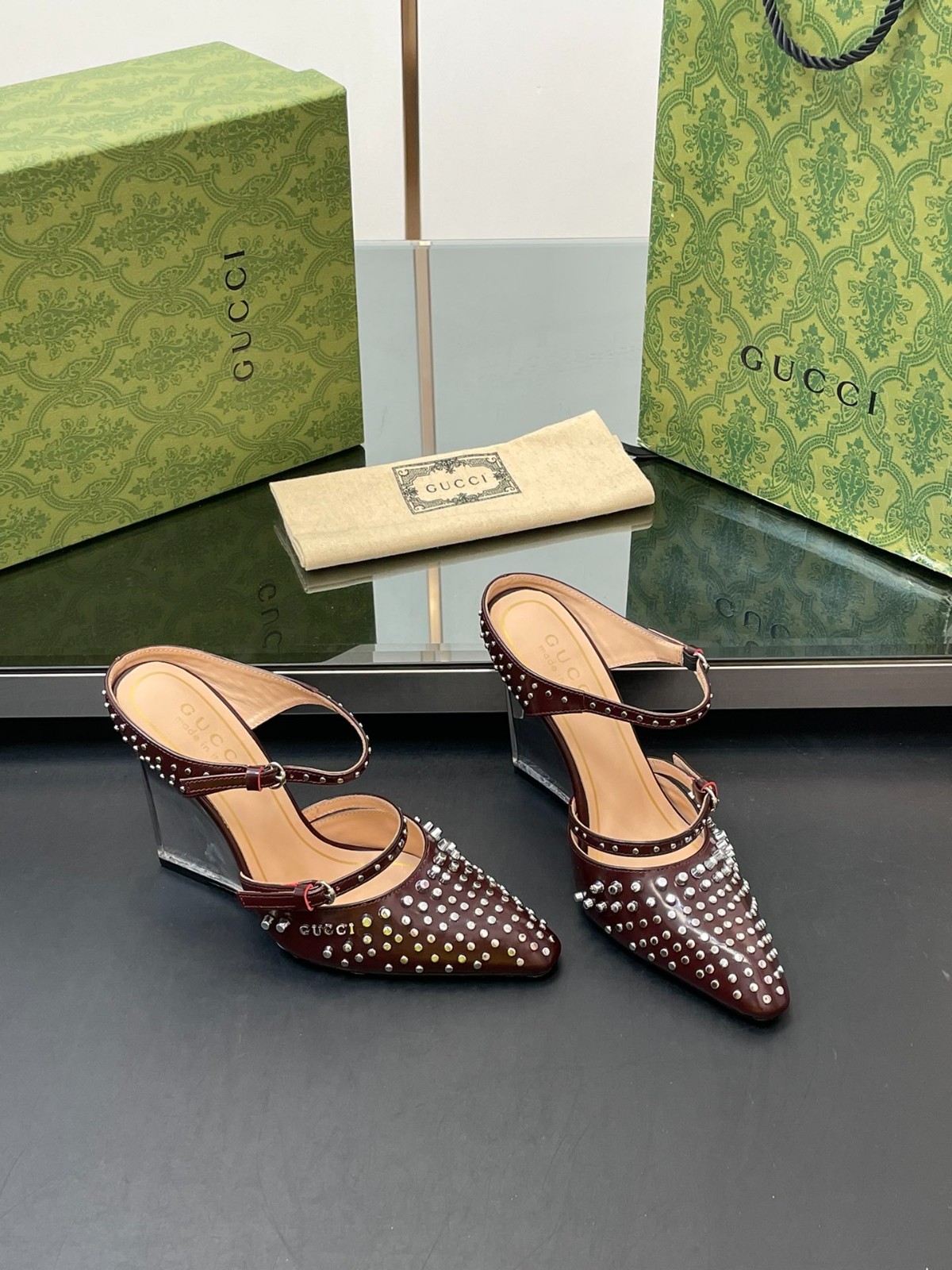 013 013#002-Gucci-shoes-01-2025SS
