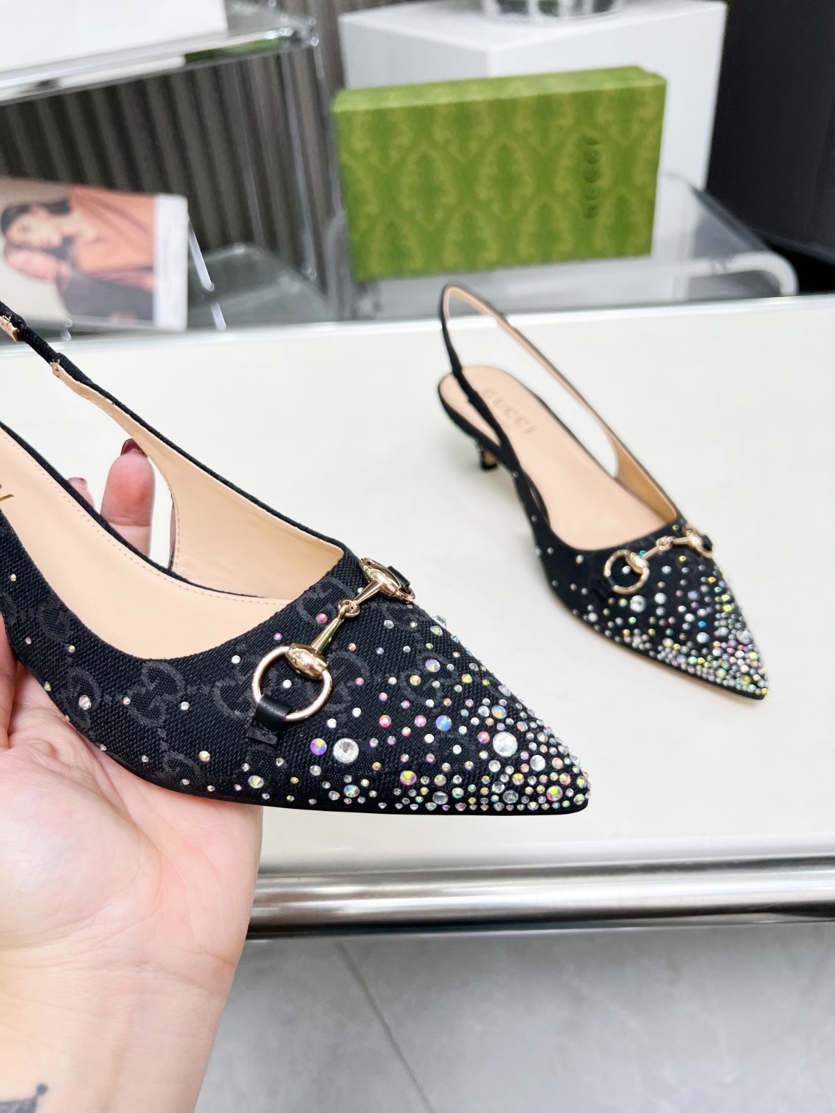 004 004#002-Gucci-shoes-01-2025SS