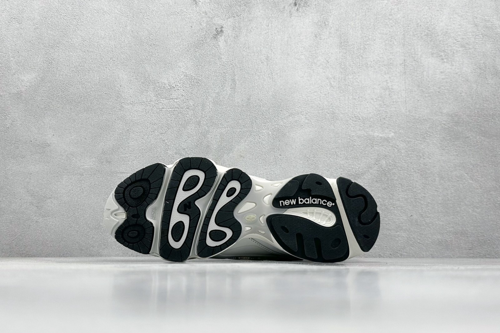 019 019#019-AJ-Nike-Adidas-01-2025SS