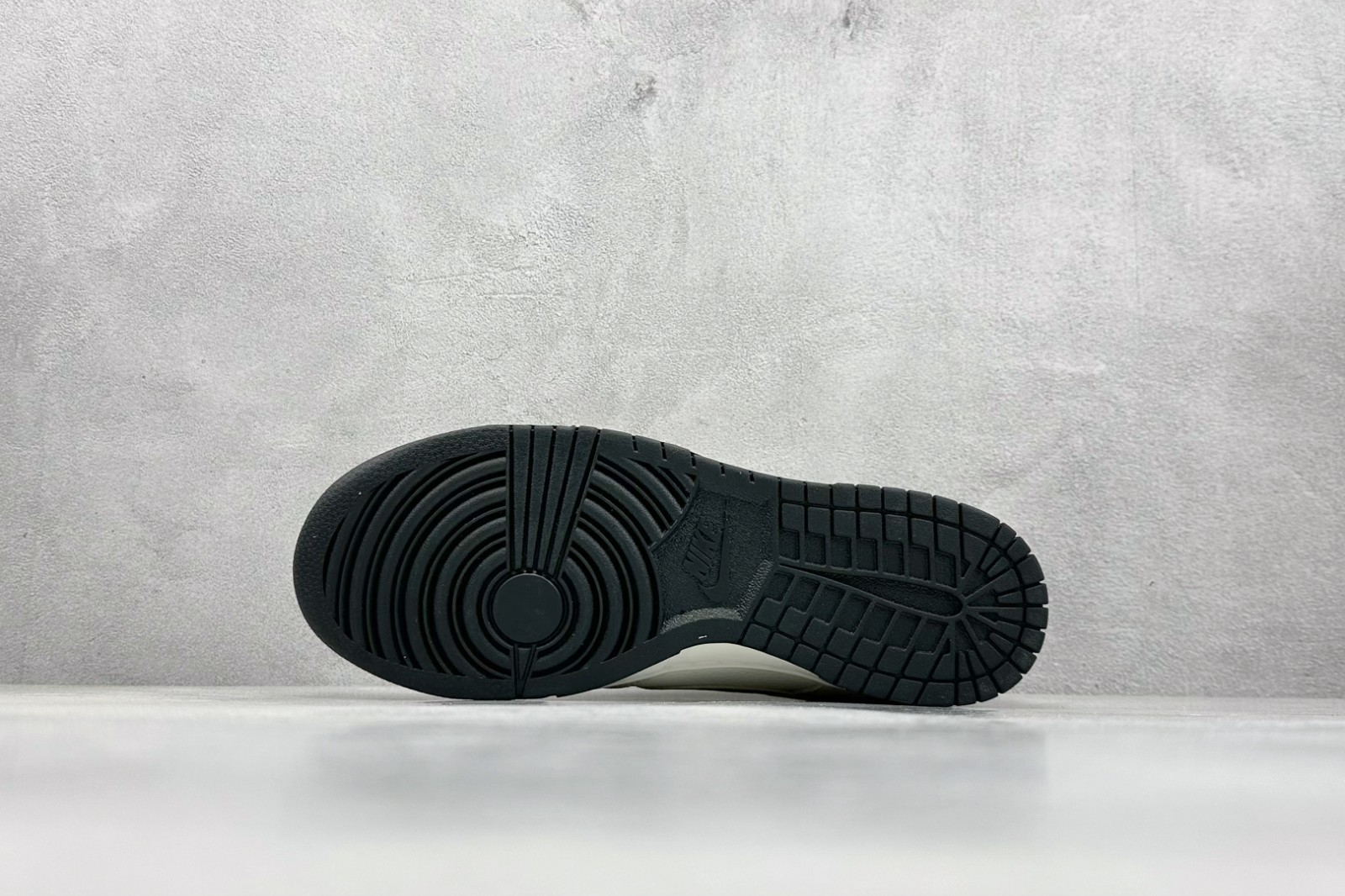 017 017#019-AJ-Nike-Adidas-01-2025SS