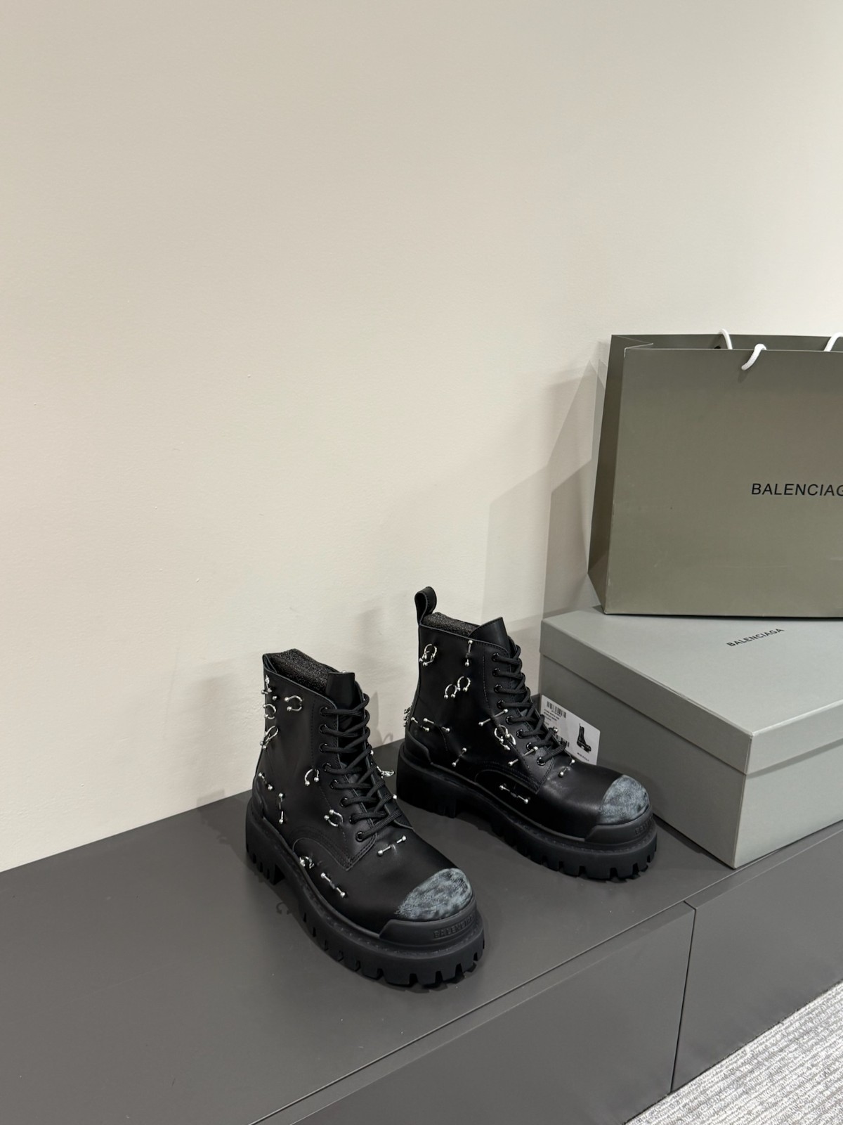 031 011#010-Balenciaga-Shoes-03-2024SS