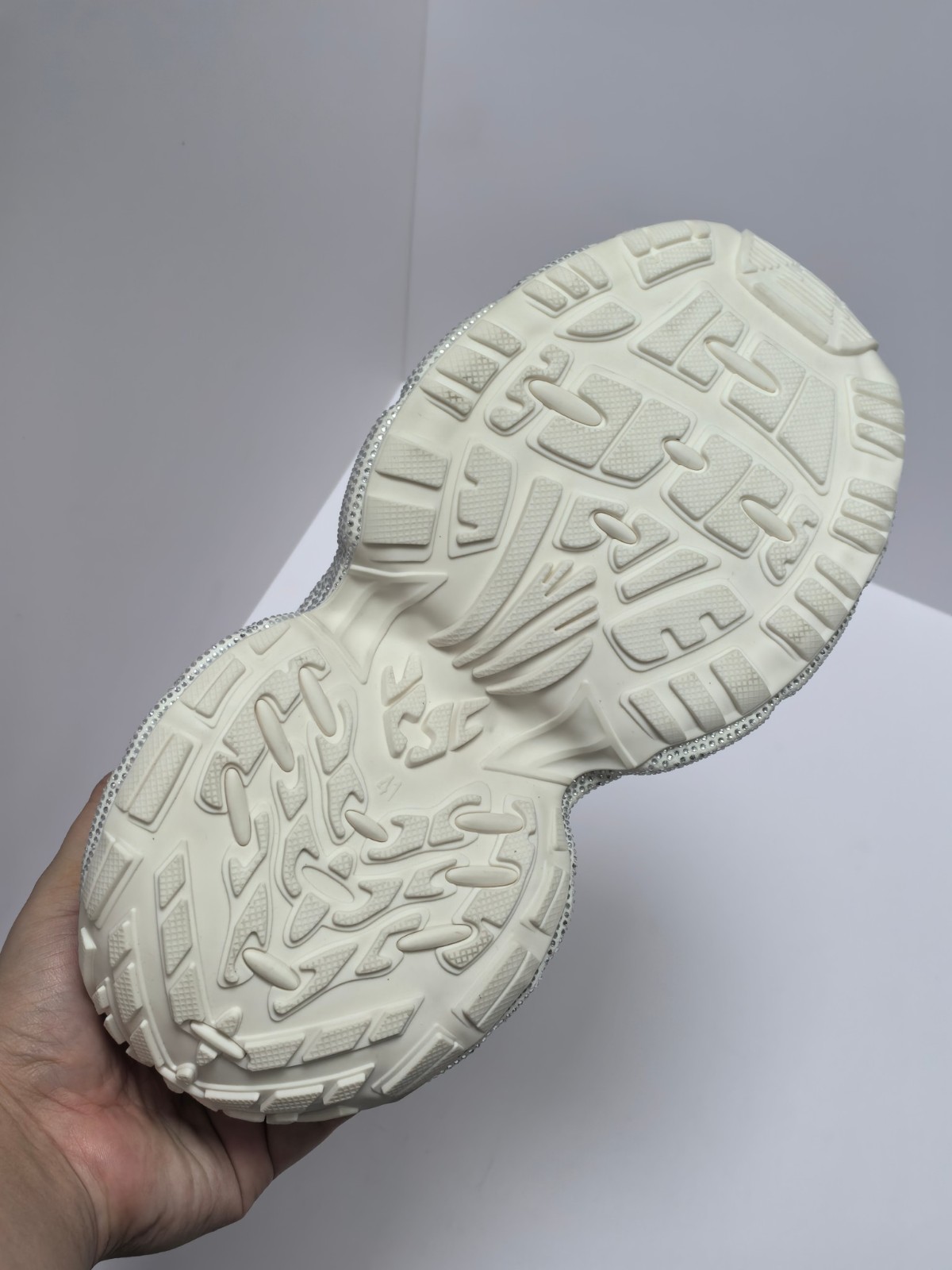 015 015#010-Balenciaga-Shoes-01-2025SS