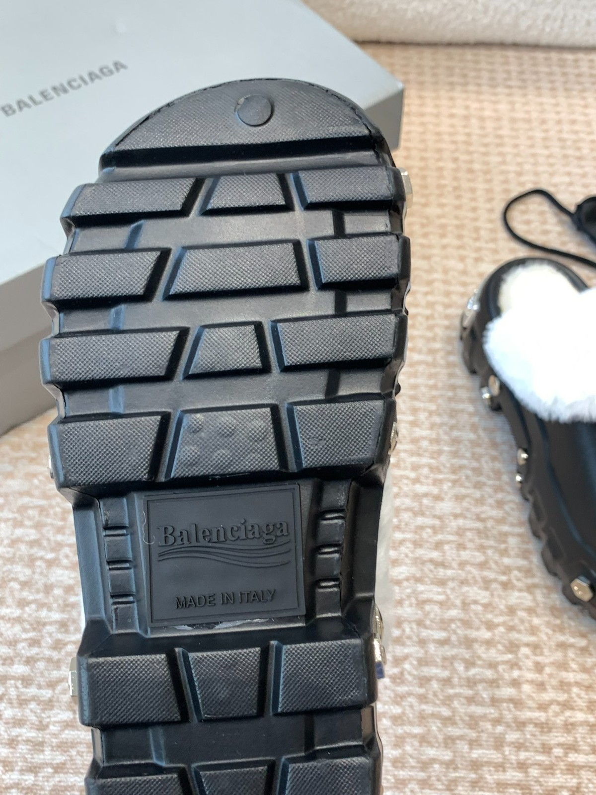 009 009#010-Balenciaga-Shoes-01-2025SS