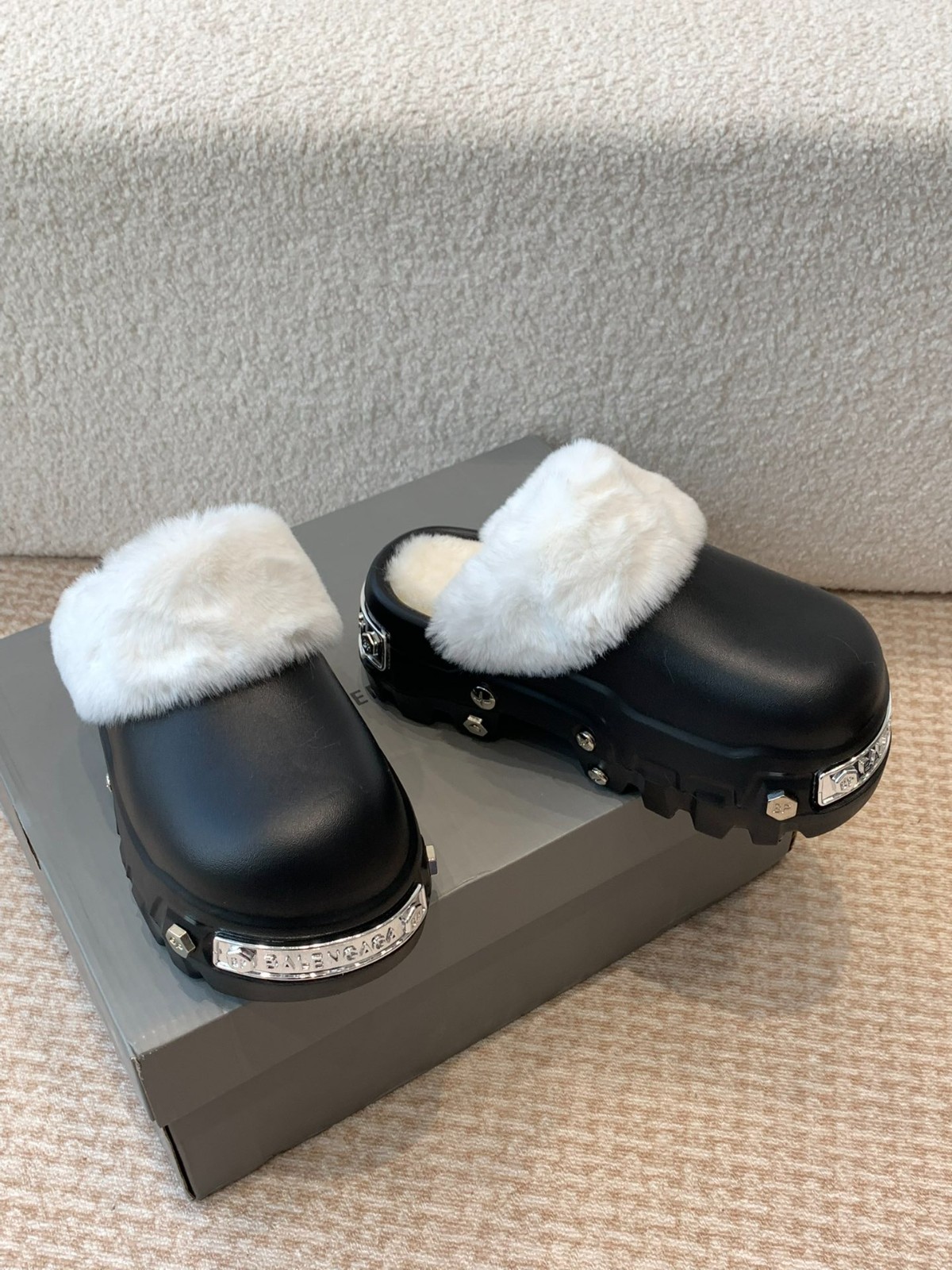 009 009#010-Balenciaga-Shoes-01-2025SS