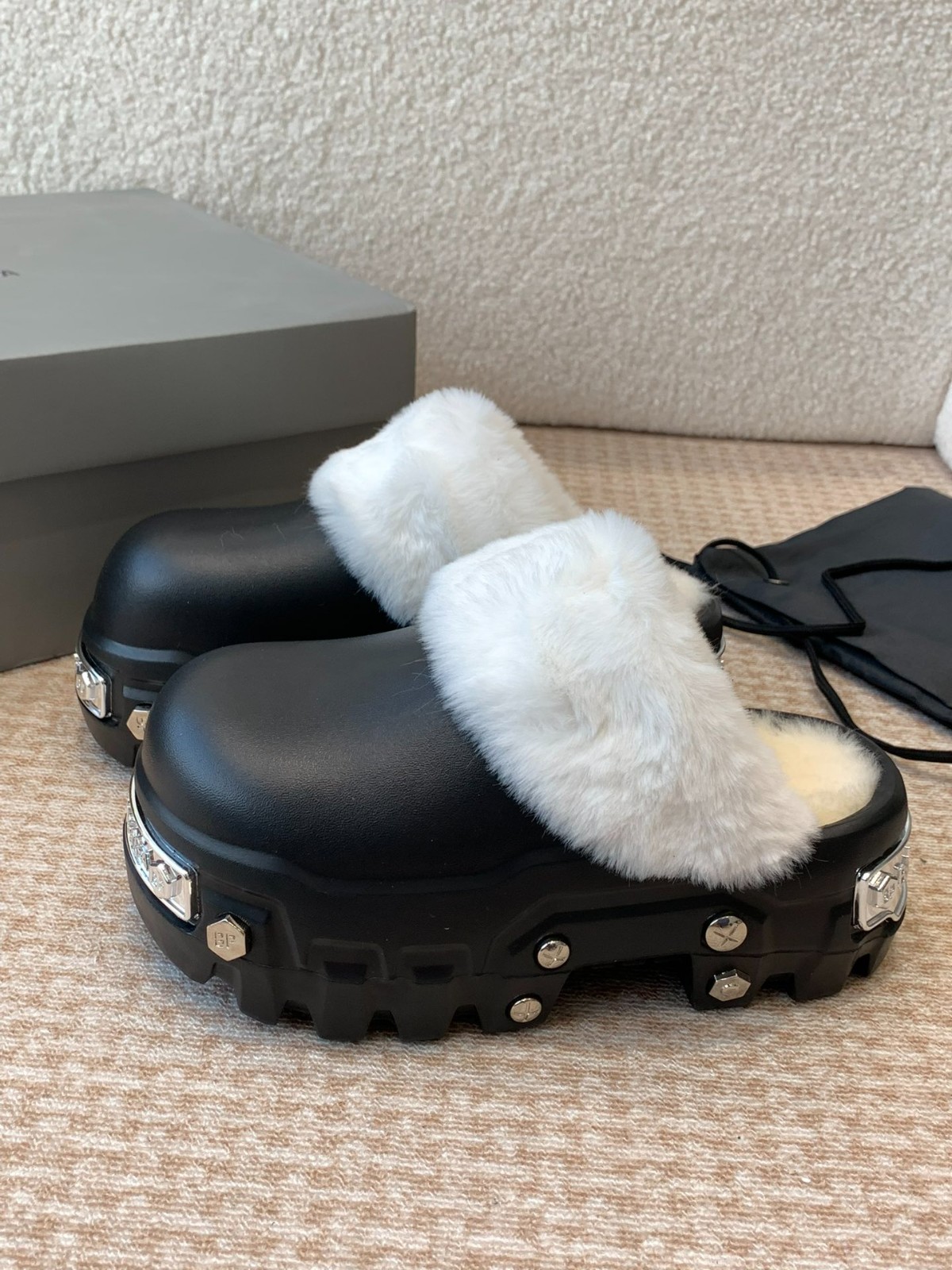 009 009#010-Balenciaga-Shoes-01-2025SS