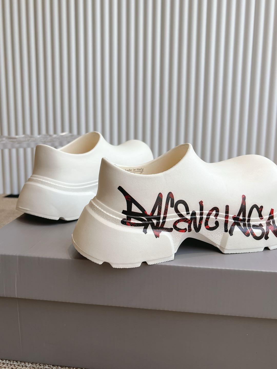 006 006#010-Balenciaga-Shoes-01-2025SS