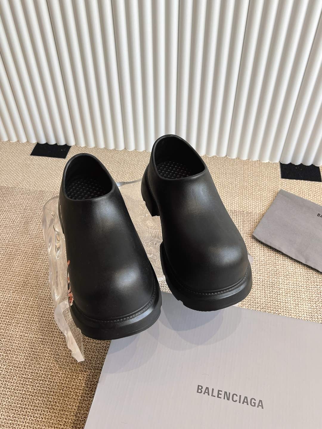 001 001#010-Balenciaga-Shoes-01-2025SS