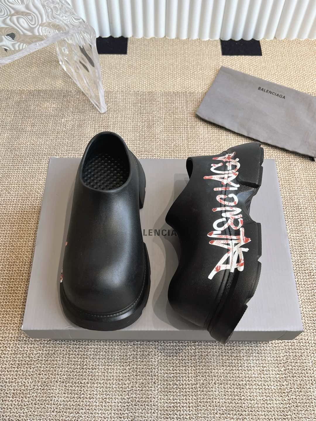 001 001#010-Balenciaga-Shoes-01-2025SS