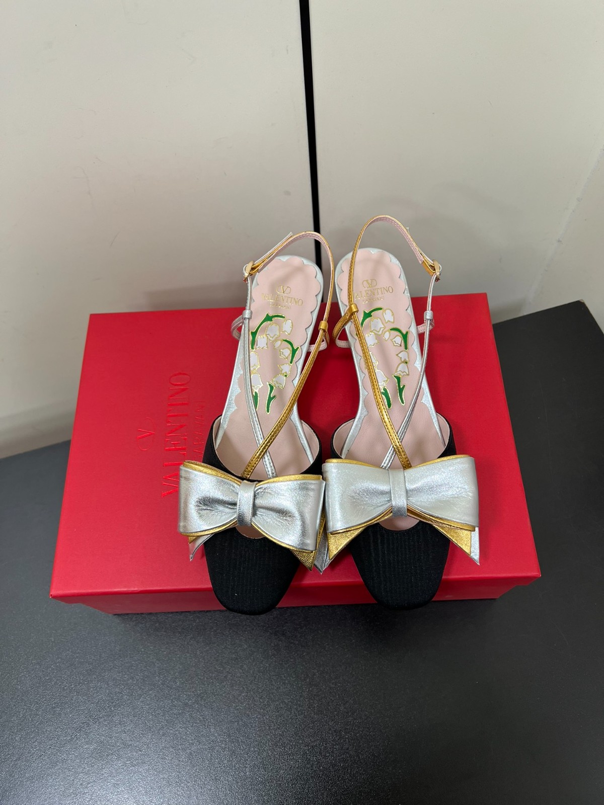 018 018#016-Valentino-shoes-01-2025SS