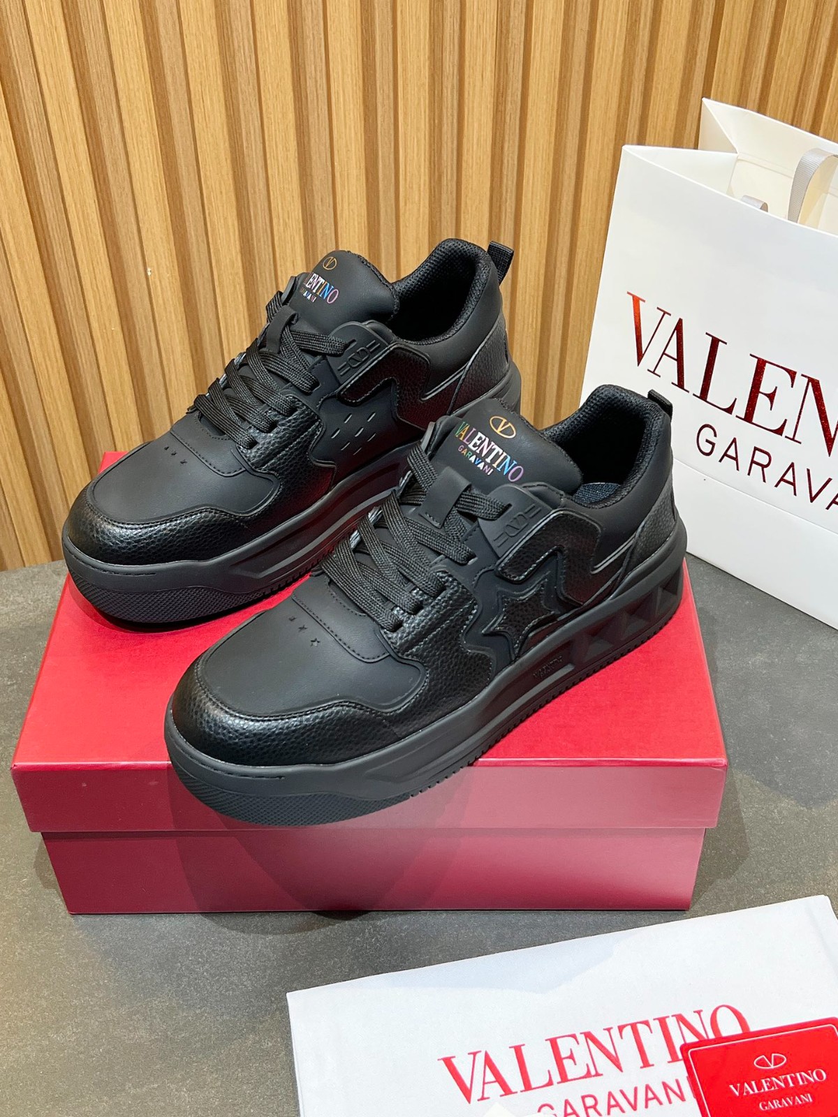 014 014#016-Valentino-shoes-01-2025SS