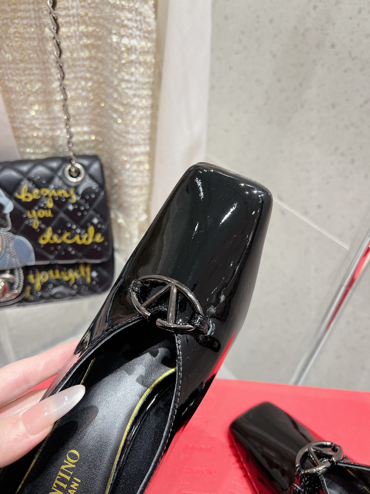 012 012#016-Valentino-shoes-01-2025SS