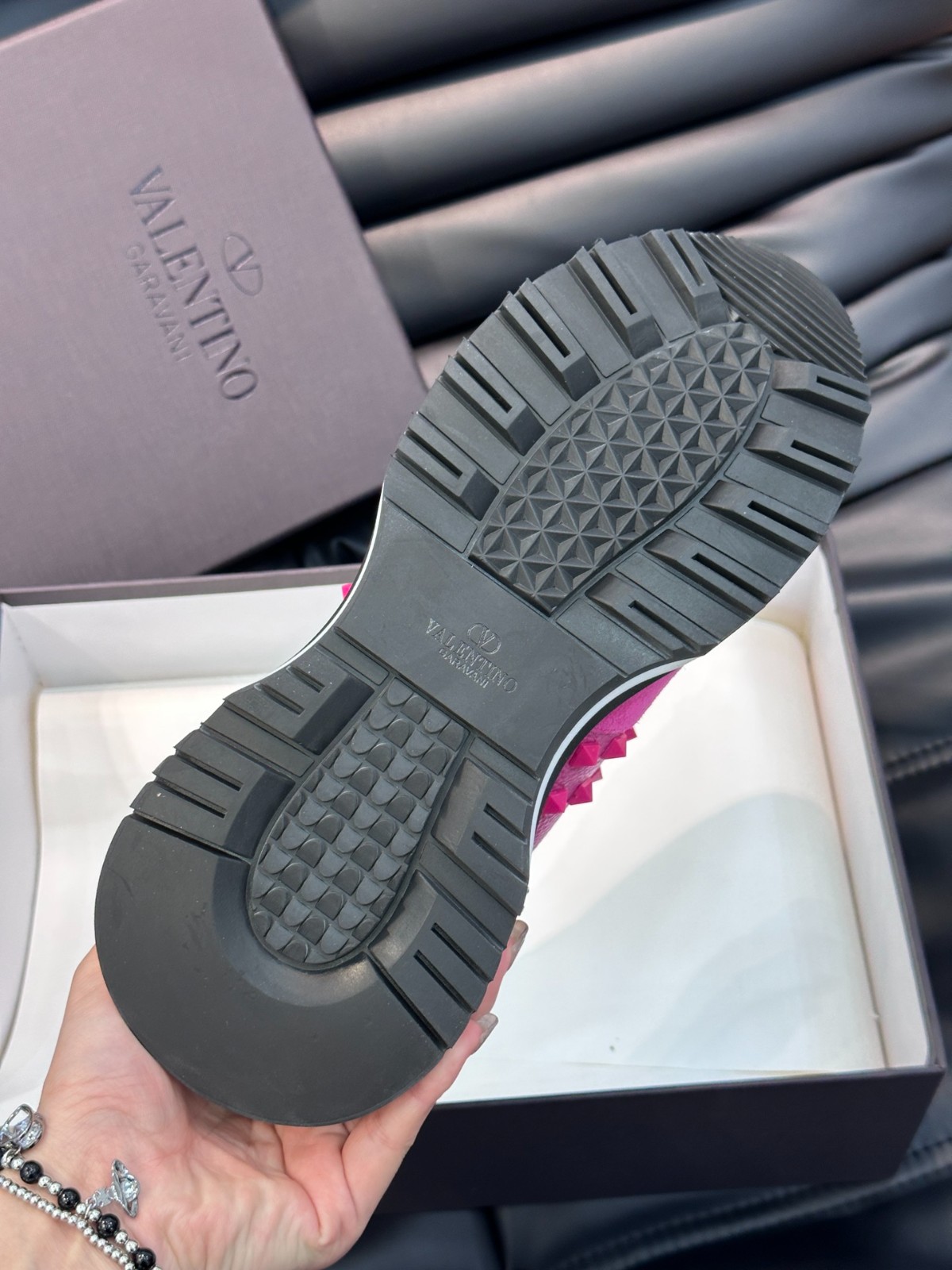 008 008#016-Valentino-shoes-01-2025SS