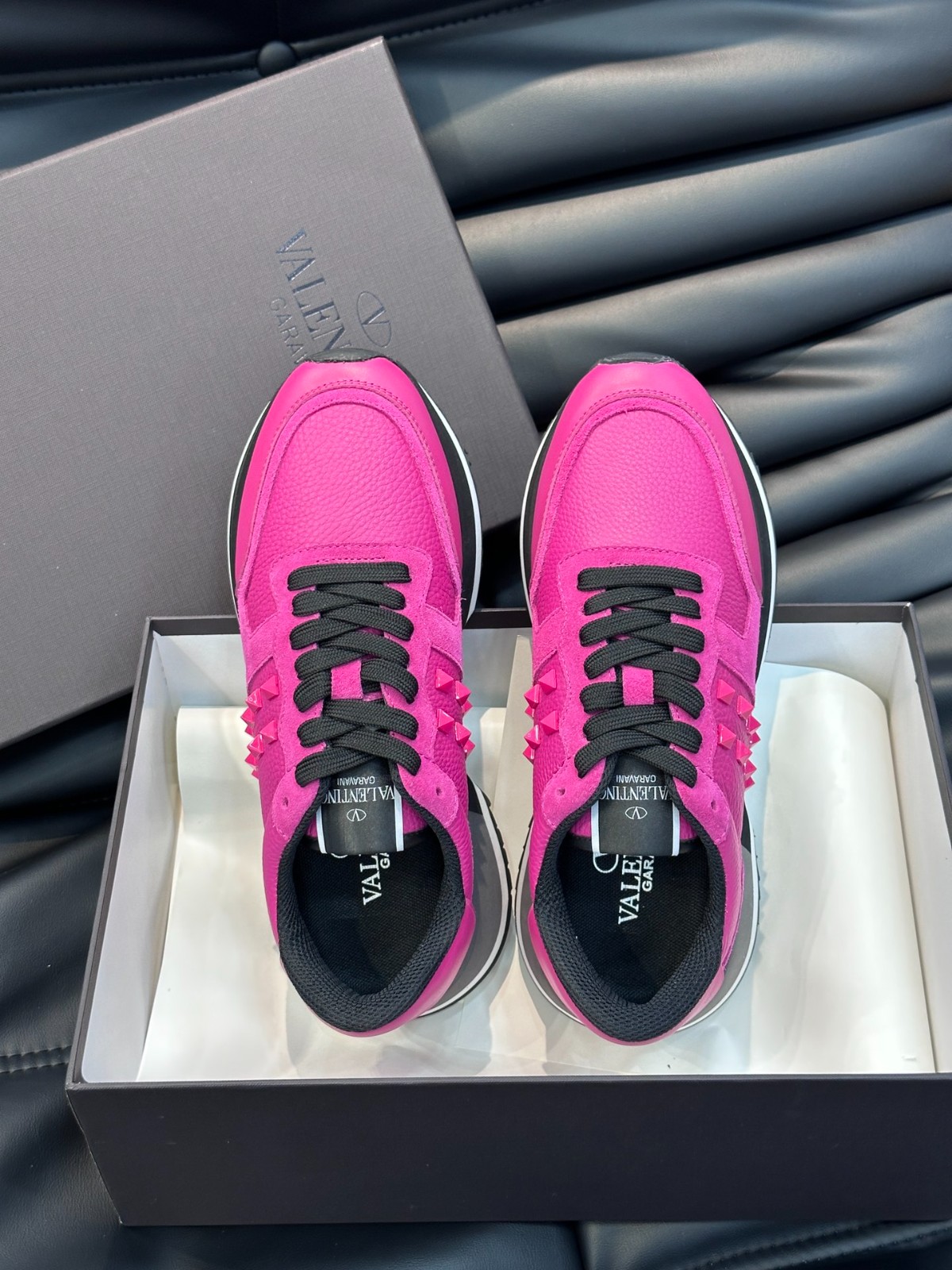 008 008#016-Valentino-shoes-01-2025SS