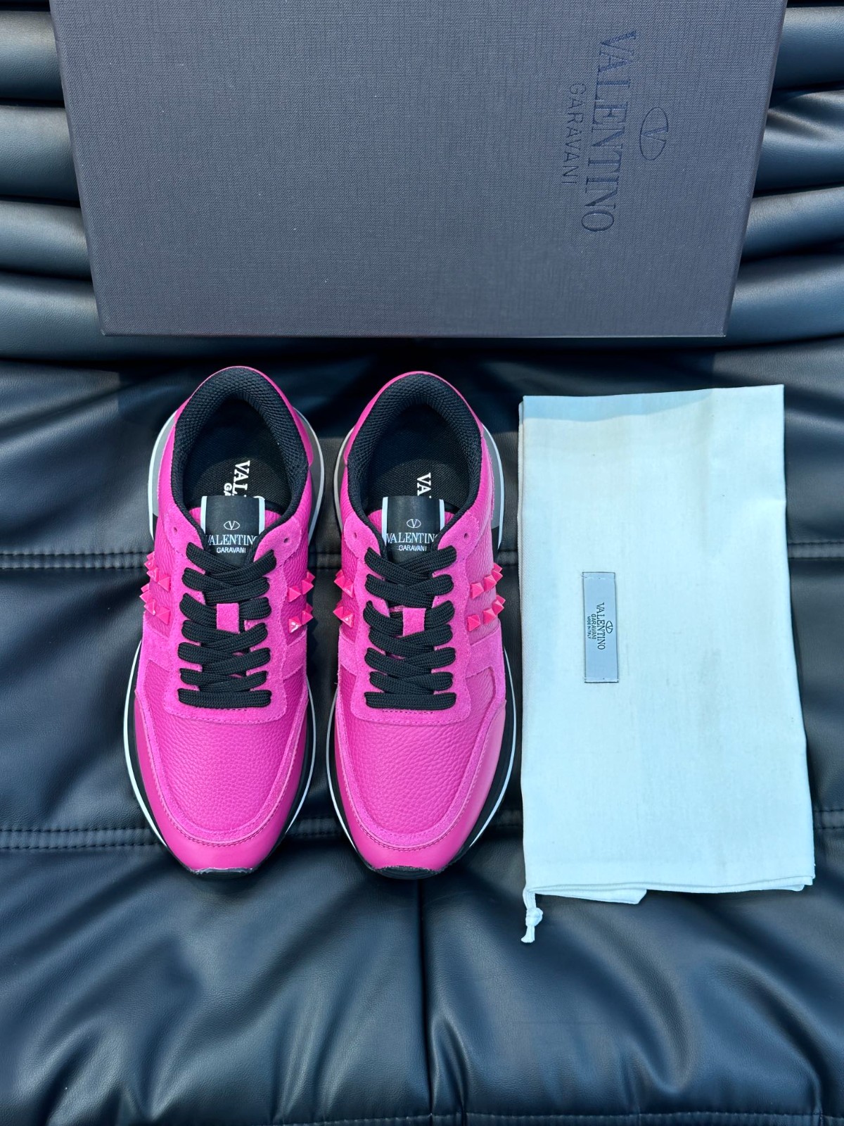 008 008#016-Valentino-shoes-01-2025SS