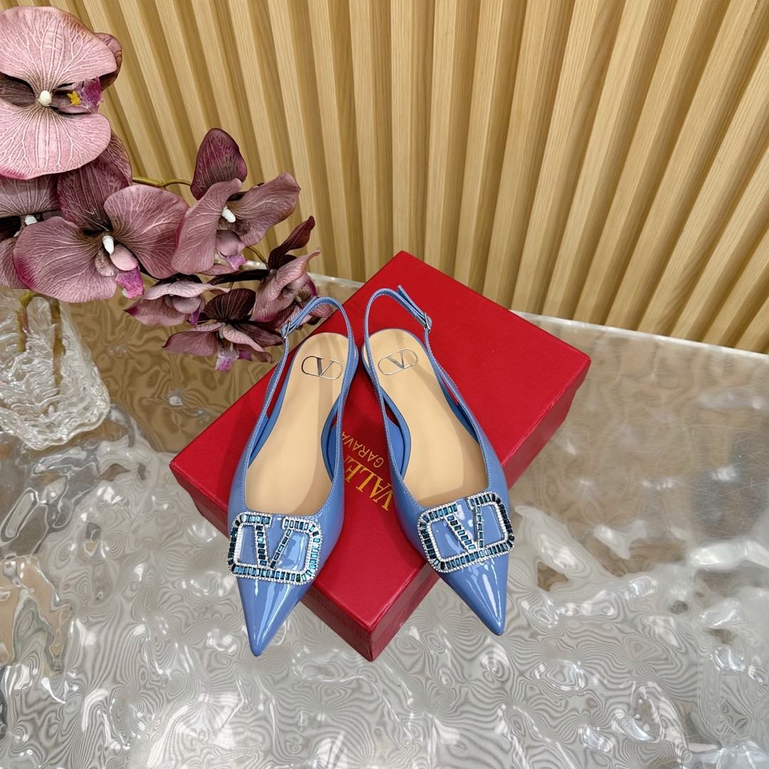 006 006#016-Valentino-shoes-01-2025SS