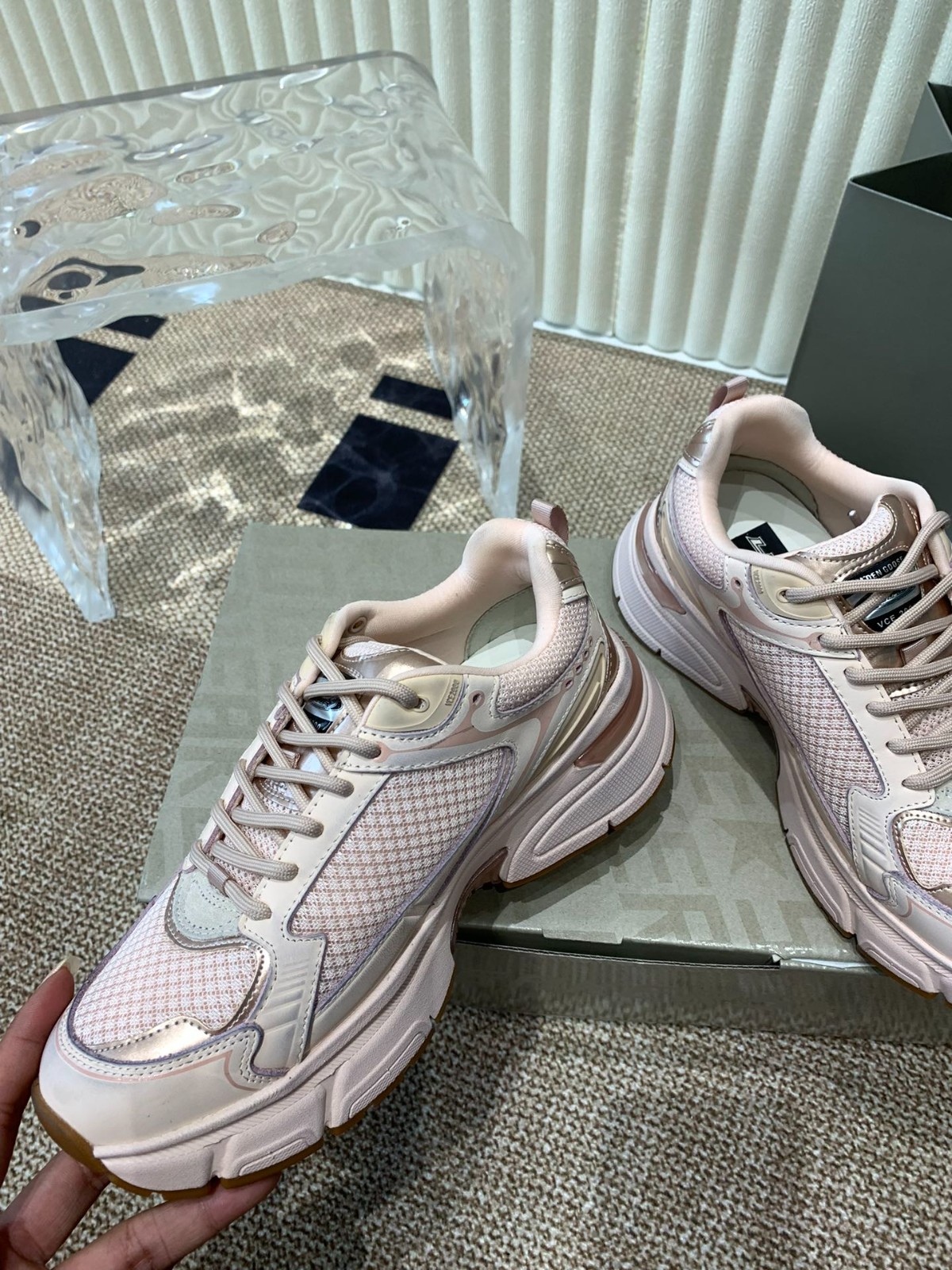 019 004#027-GGDB-shoes-02-2024SS