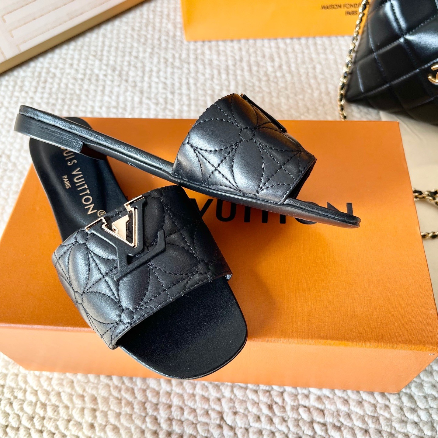 045 32123114 size 35-42