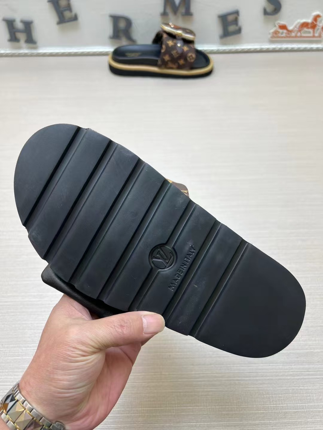 038 24123099 size 35-45