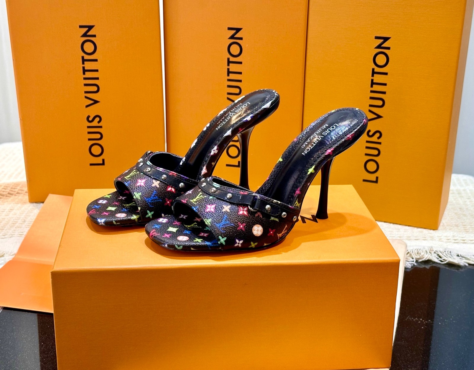033 30123108 size 35-42