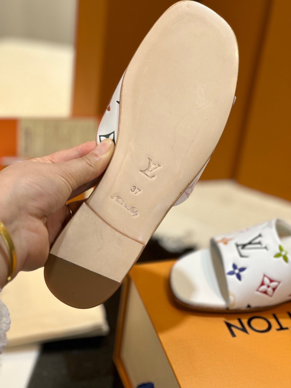 028 28123103 size 35-42