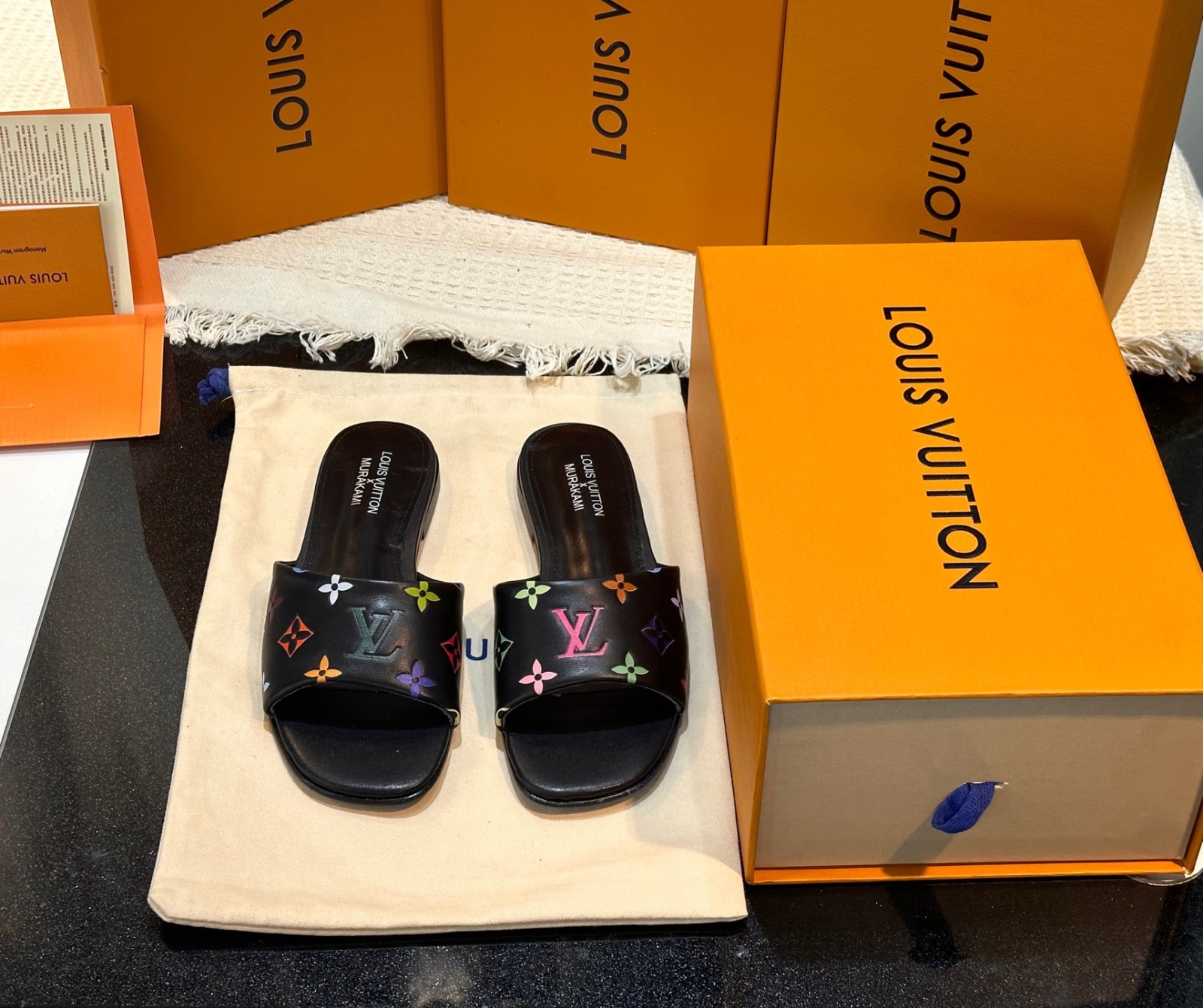 027 28123103 size 35-42