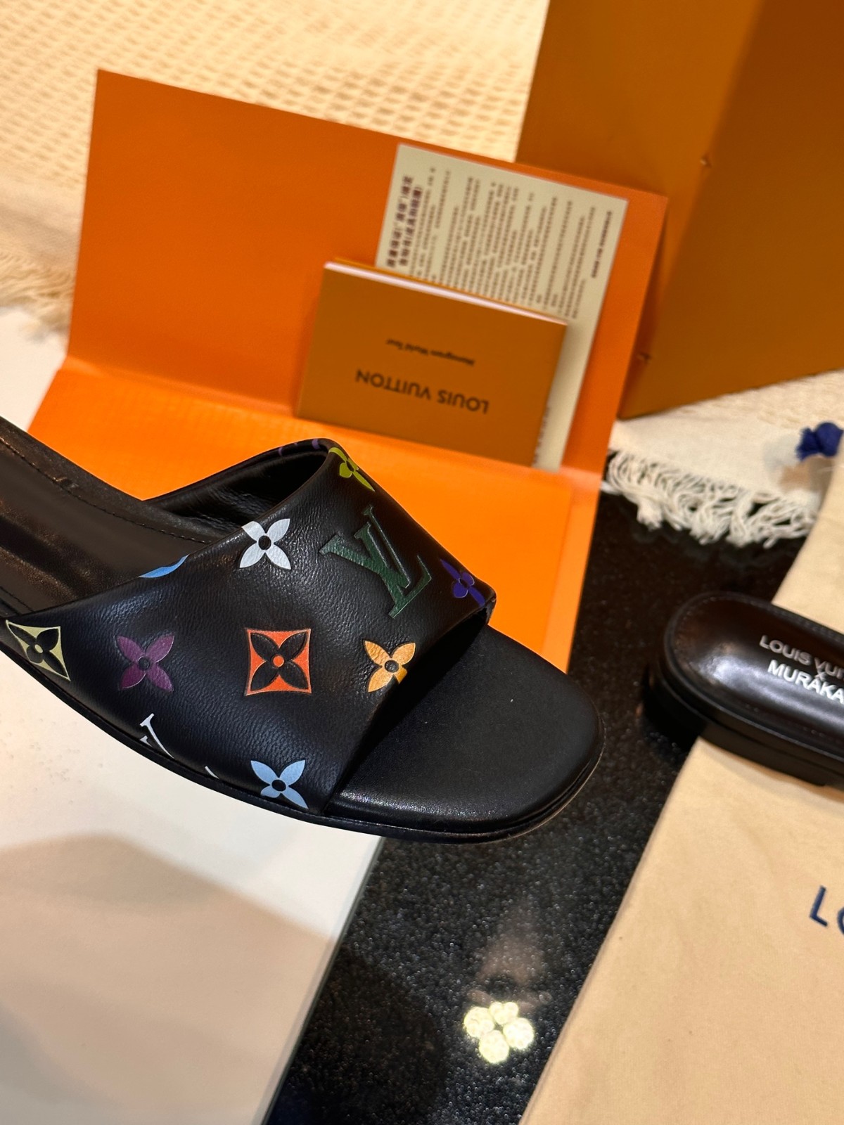 027 28123103 size 35-42