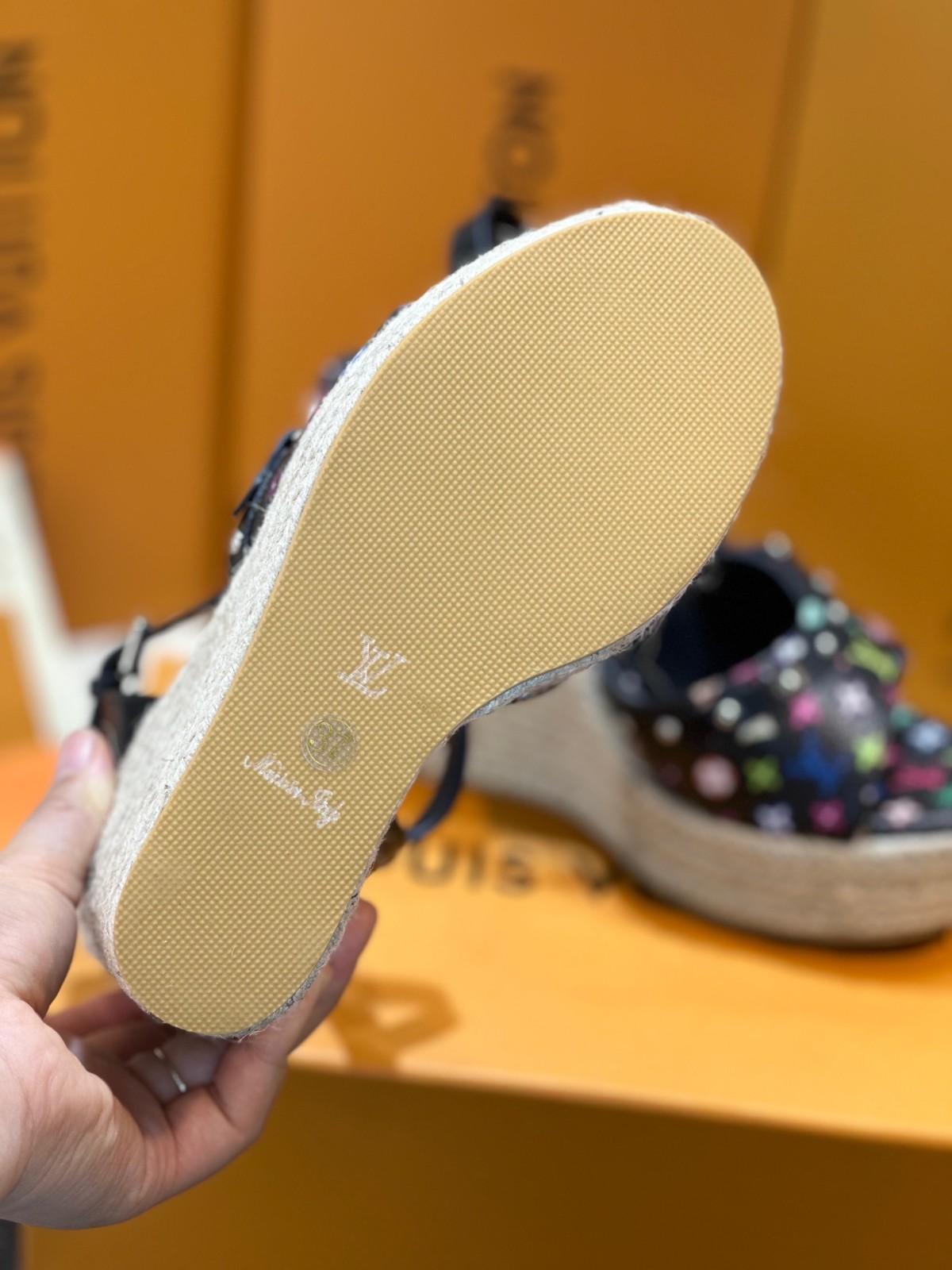 026 28123103 size 35-42