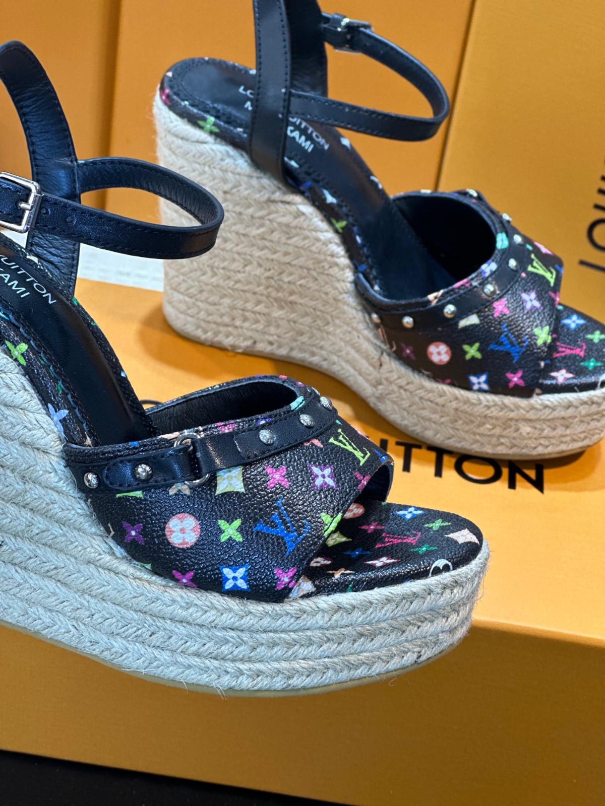 026 28123103 size 35-42