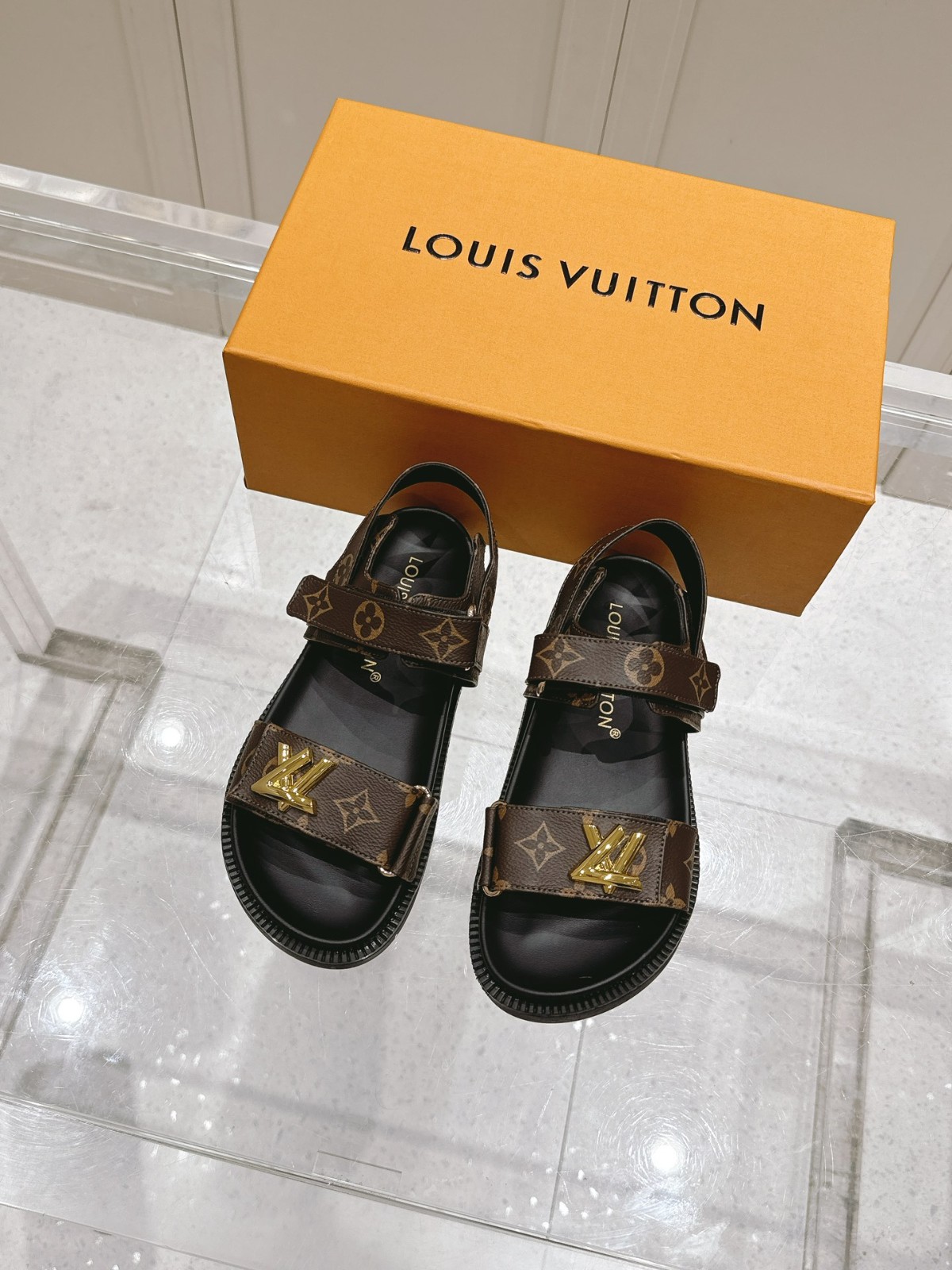 012 28123104 size 35-41