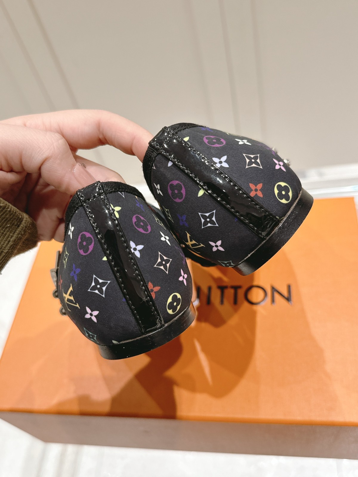 009 34123116 size 35-41