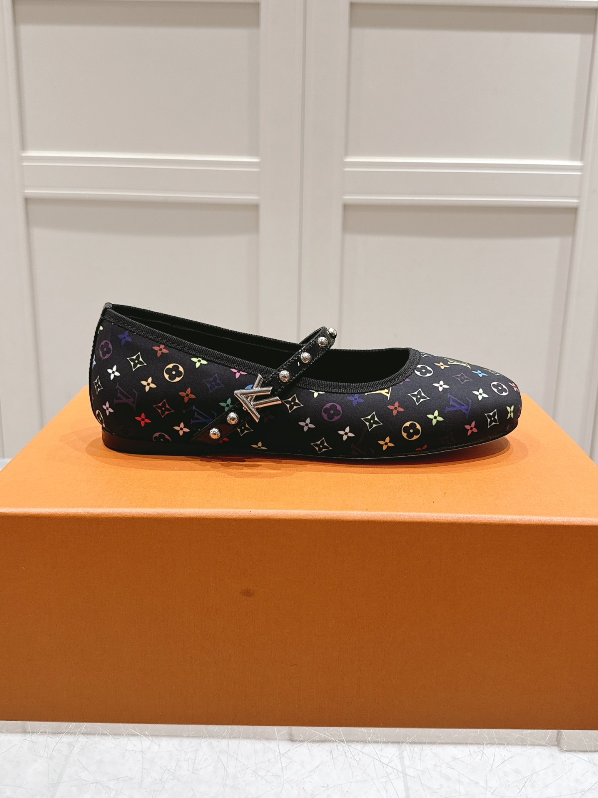 009 34123116 size 35-41