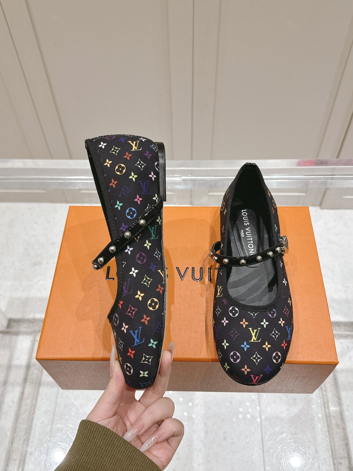 009 34123116 size 35-41