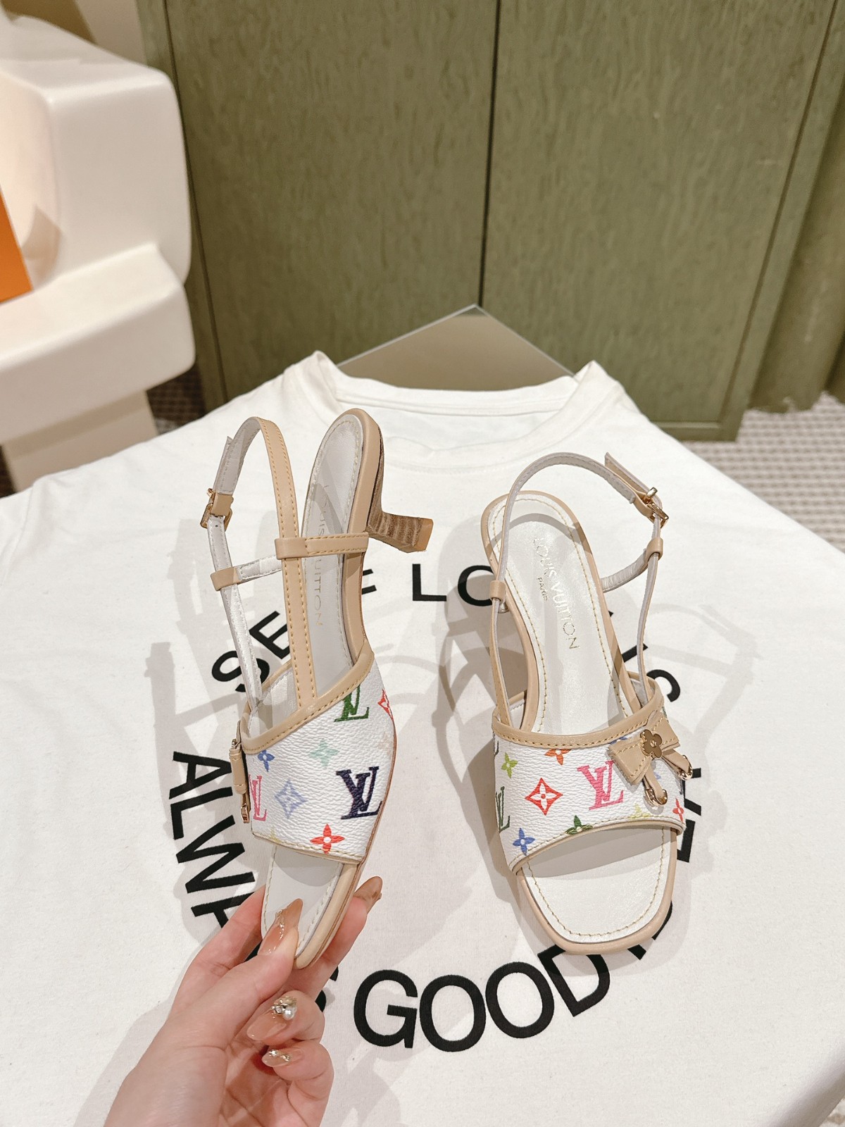 004 36123123 size 35-41