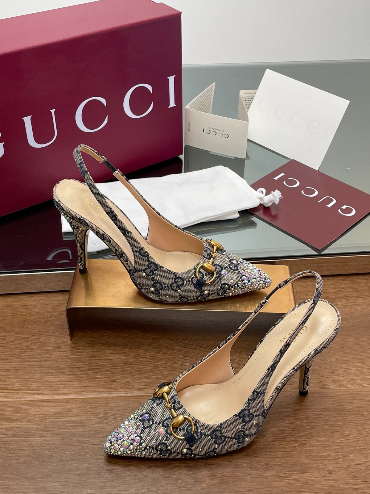 076 36123123 size 35-42