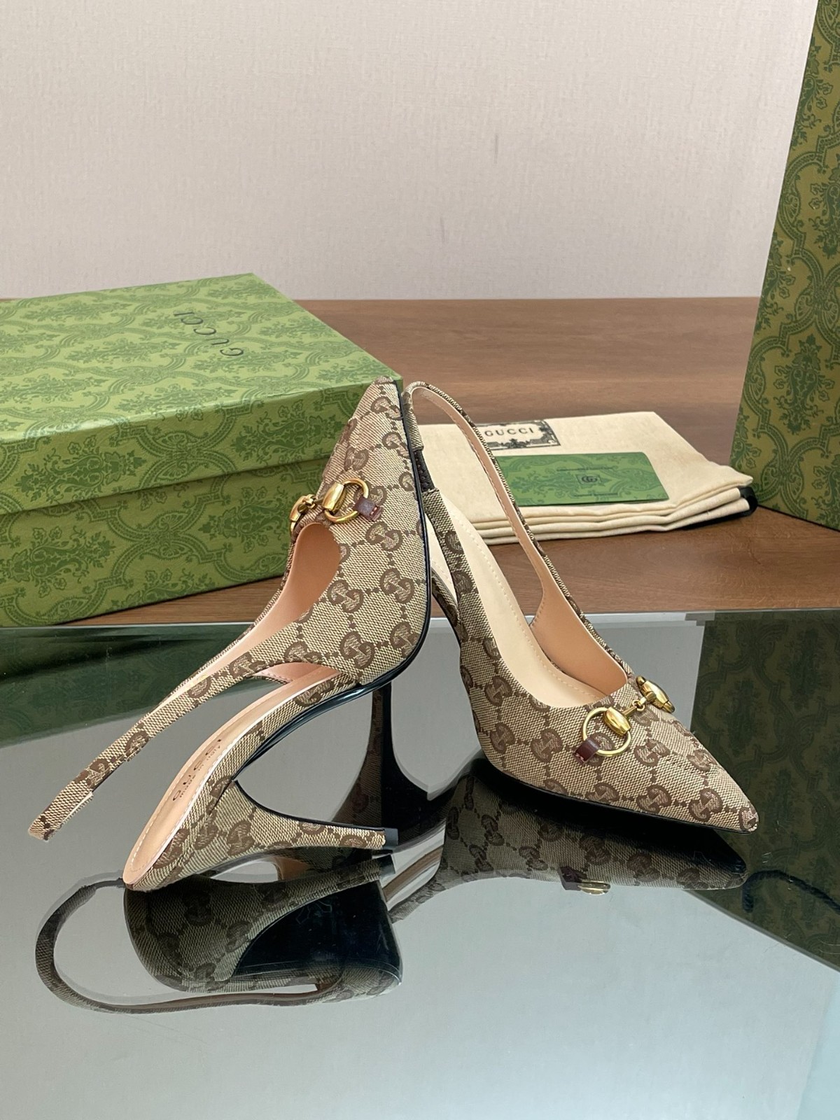 063 32123114 size 35-42