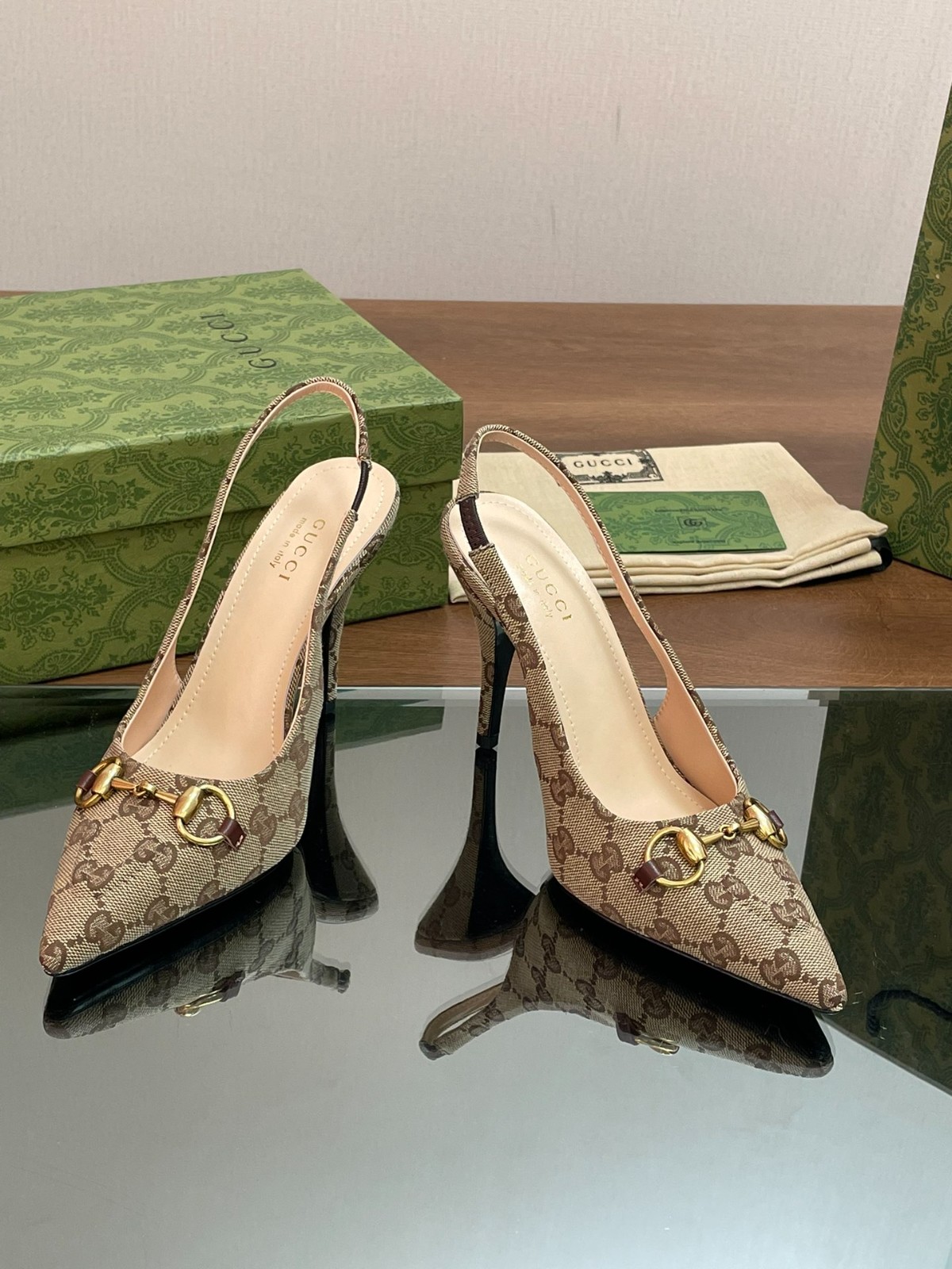 063 32123114 size 35-42