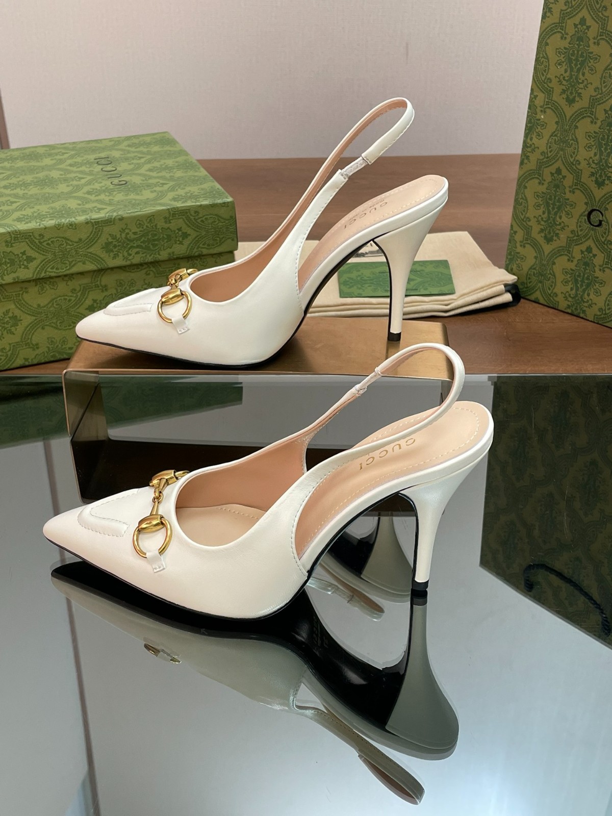 060 32123114 size 35-42