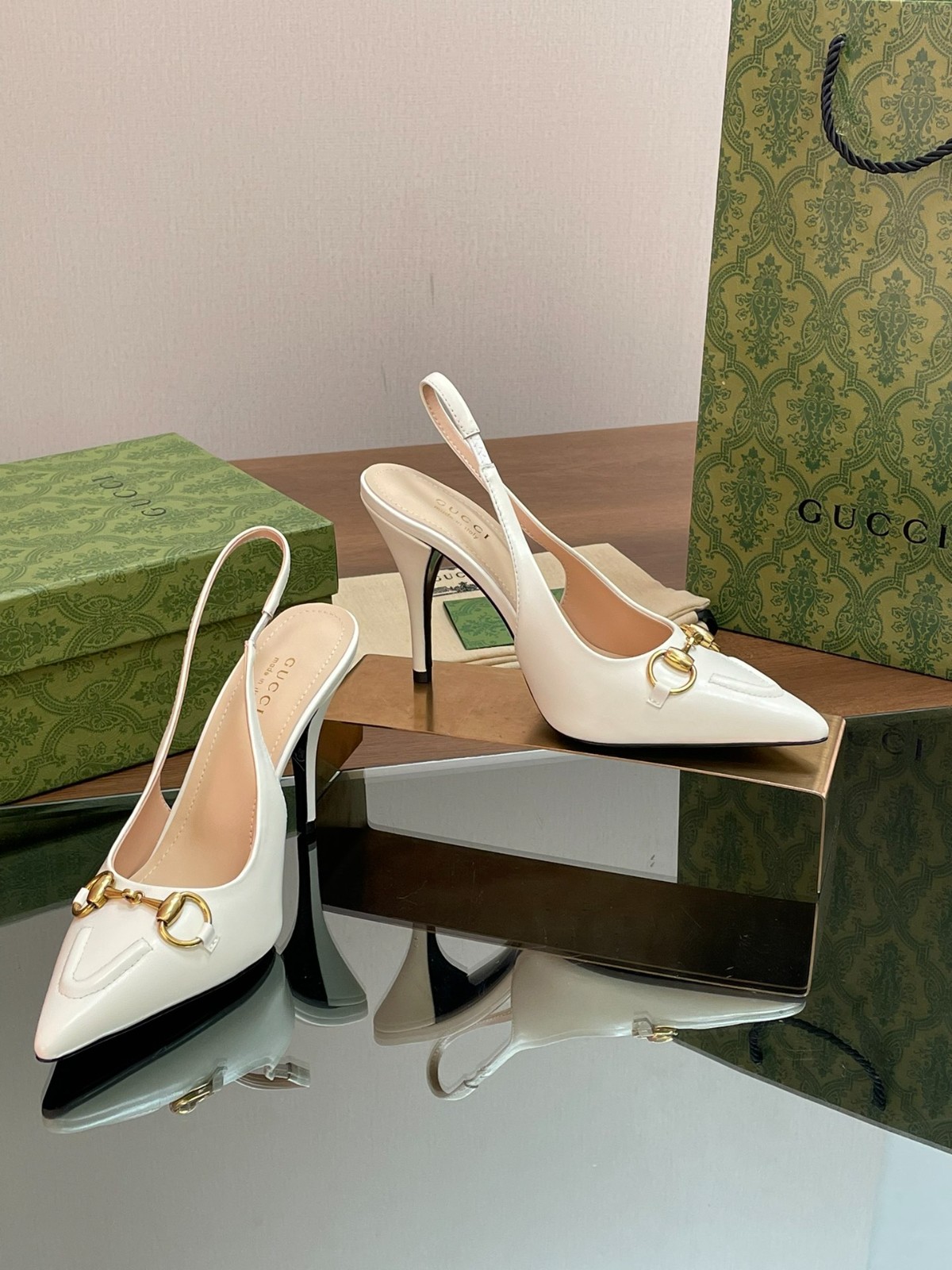 060 32123114 size 35-42