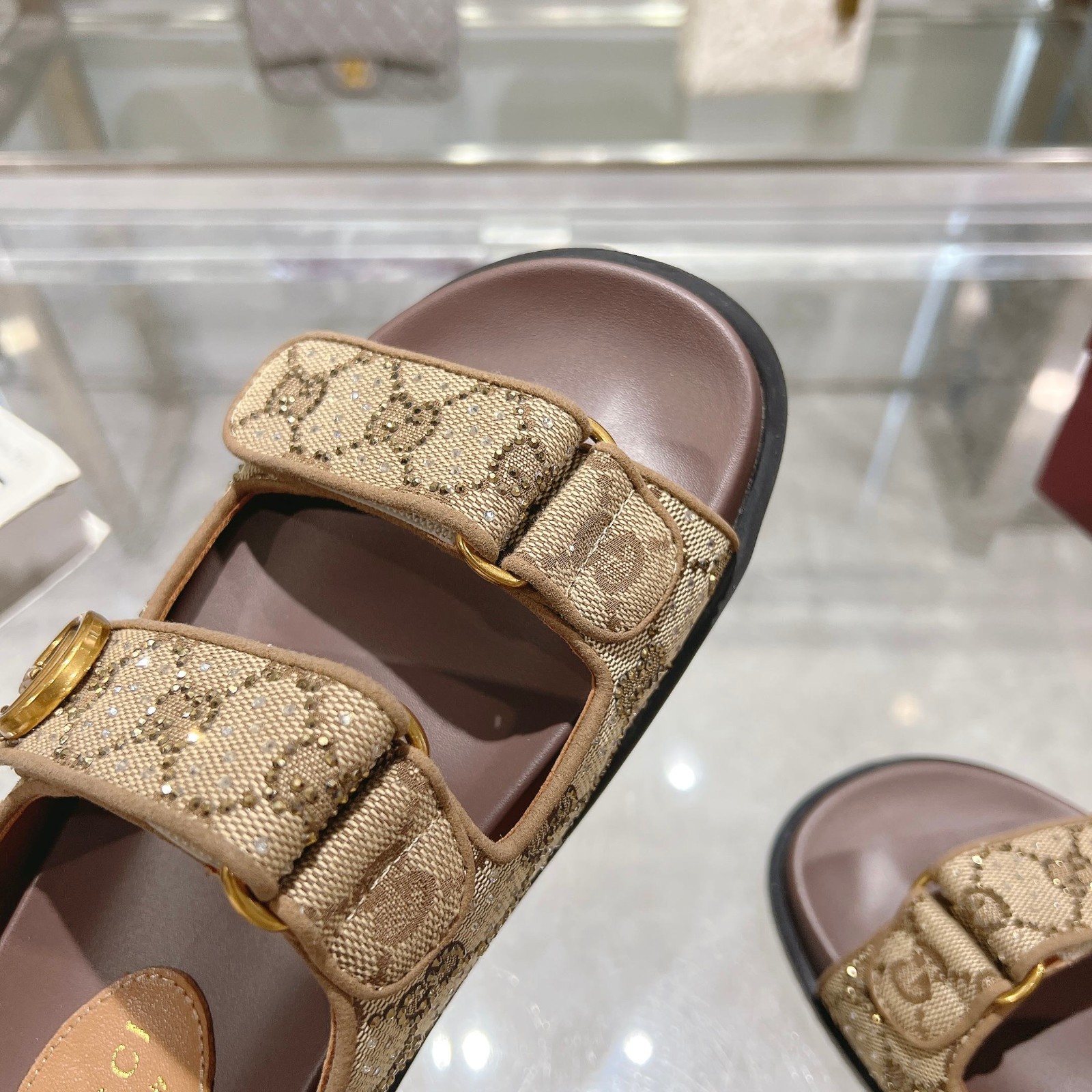 043 26123102 size 35-42