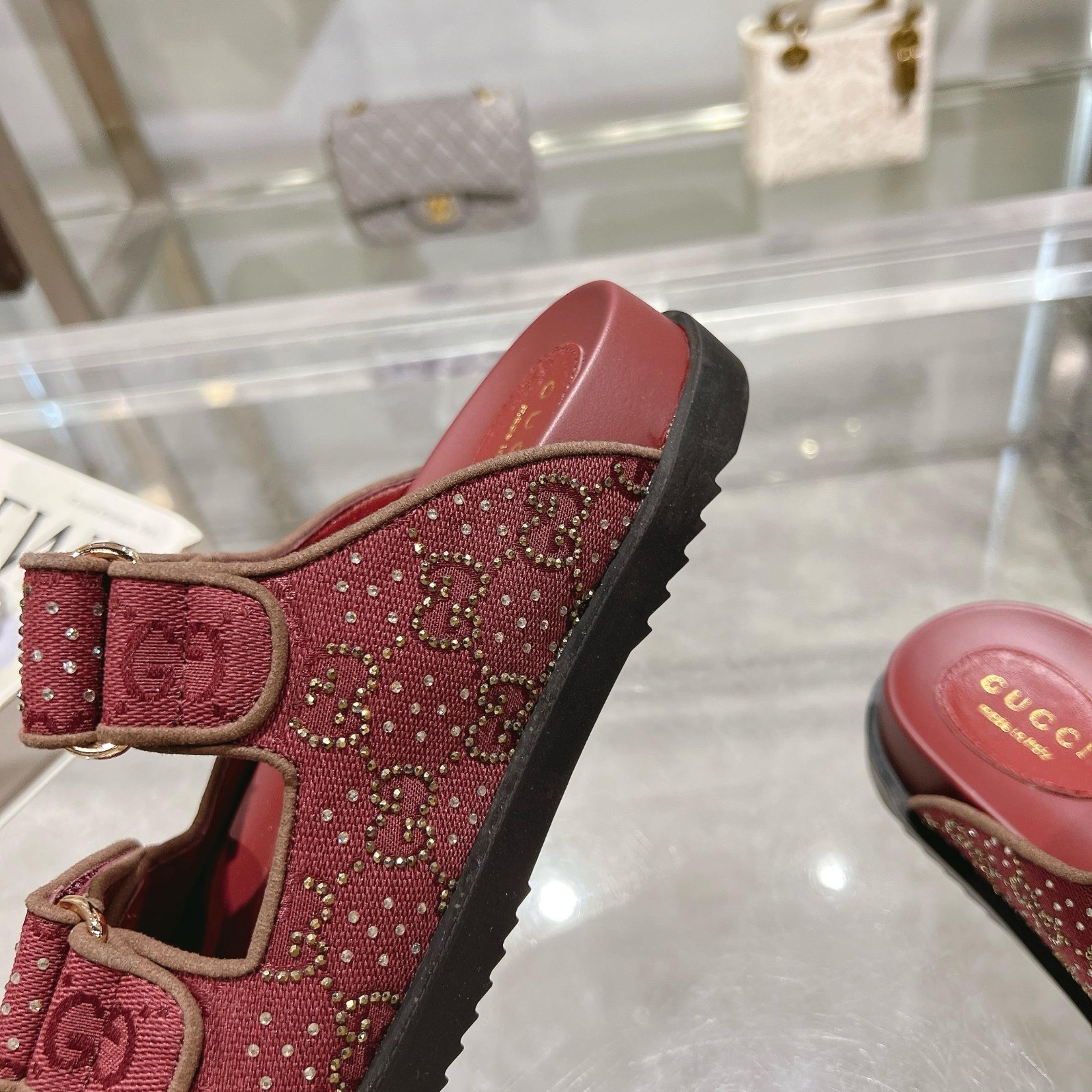 041 26123102 size 35-42