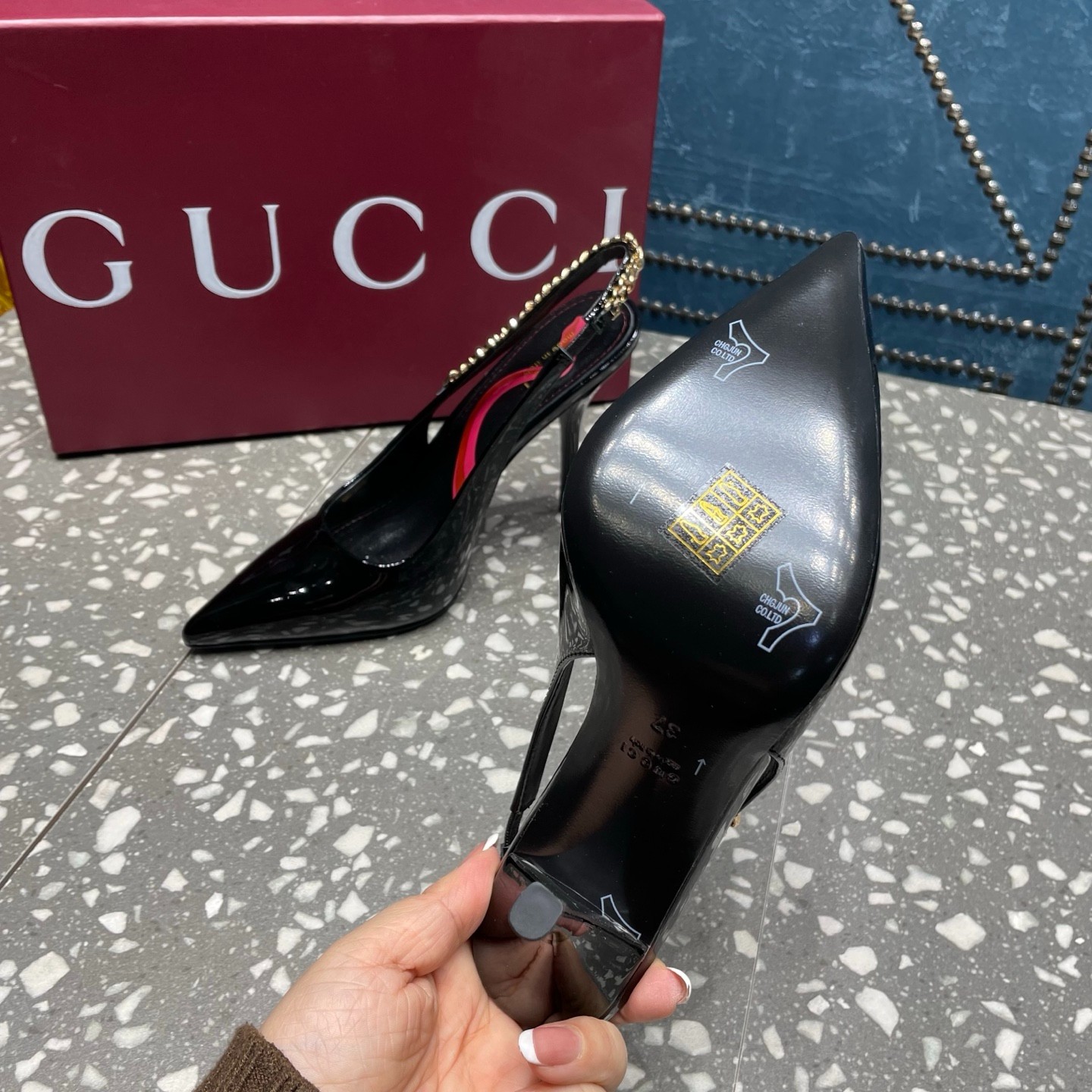 008 32123114 size 35-42