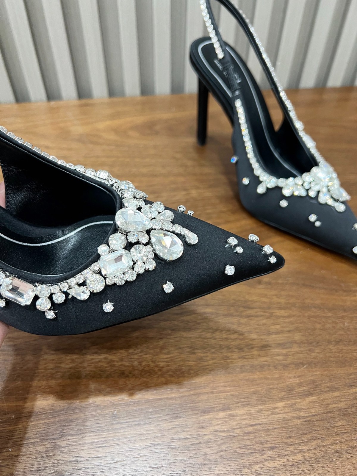 007 32123114 size 35-41